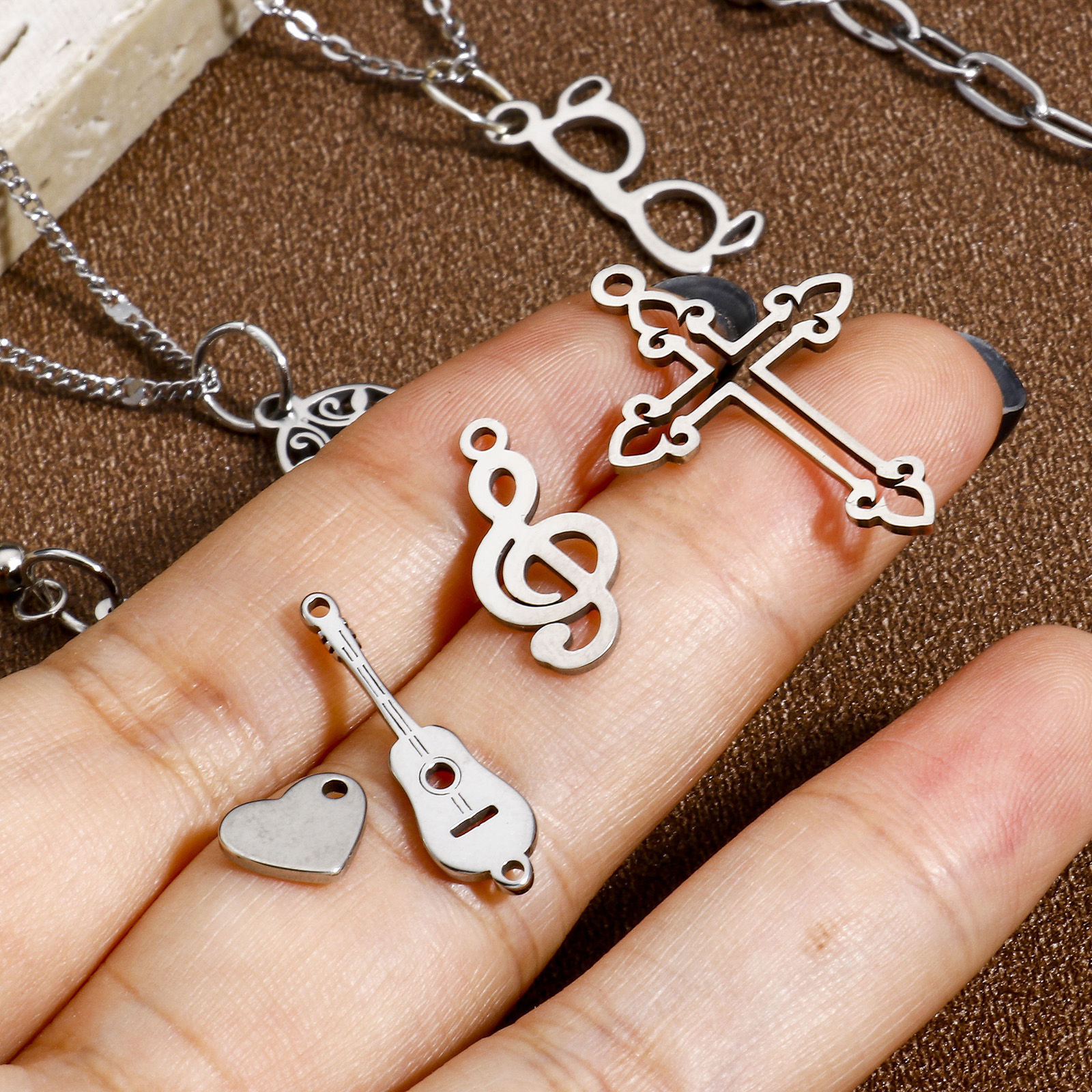 Picture of Eco-friendly 304 Stainless Steel Simple Charms Silver Tone Heart Hollow