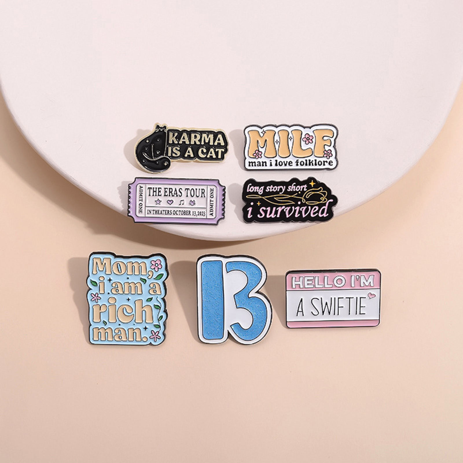 Picture of Simple Pin Brooches Irregular Message " B " Multicolor Enamel