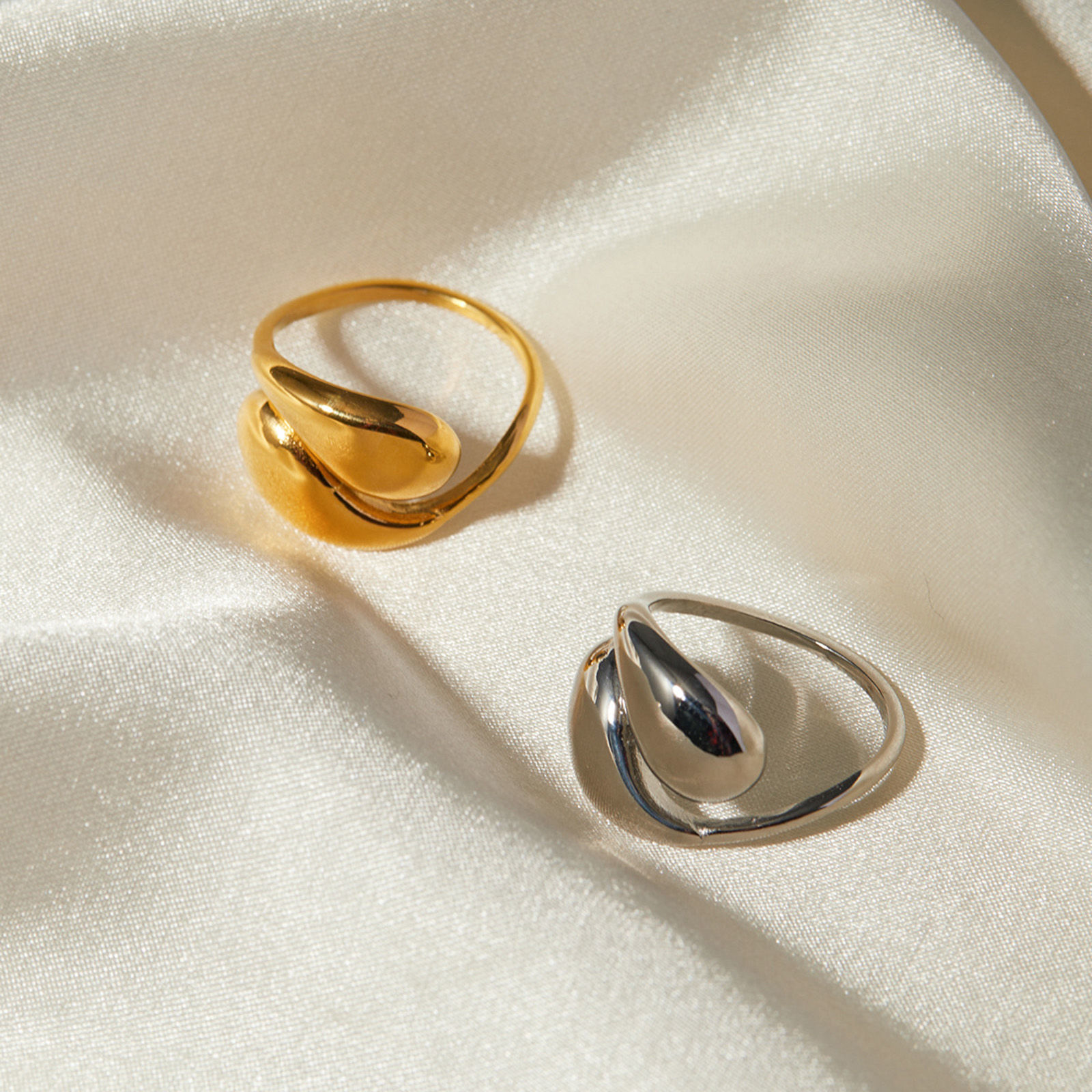 Picture of Eco-friendly Vacuum Plating Stylish Simple Multicolor 304 Stainless Steel Open Drop Rings For Women Party