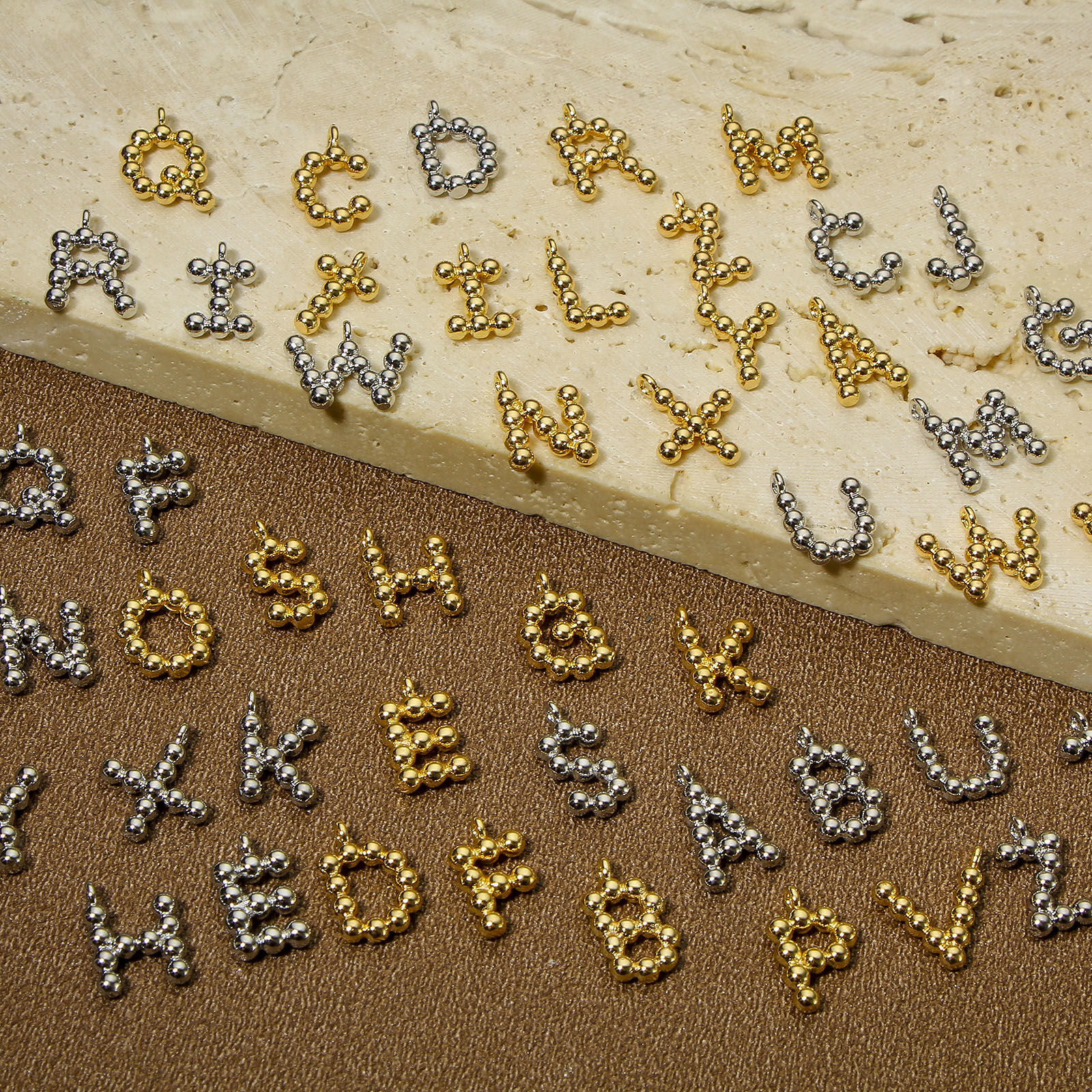 Imagen de 2 Unidades Respetuoso del Medio Ambiente Latón Colgantes Charms Letras 18K Oro Real Chapado Punto