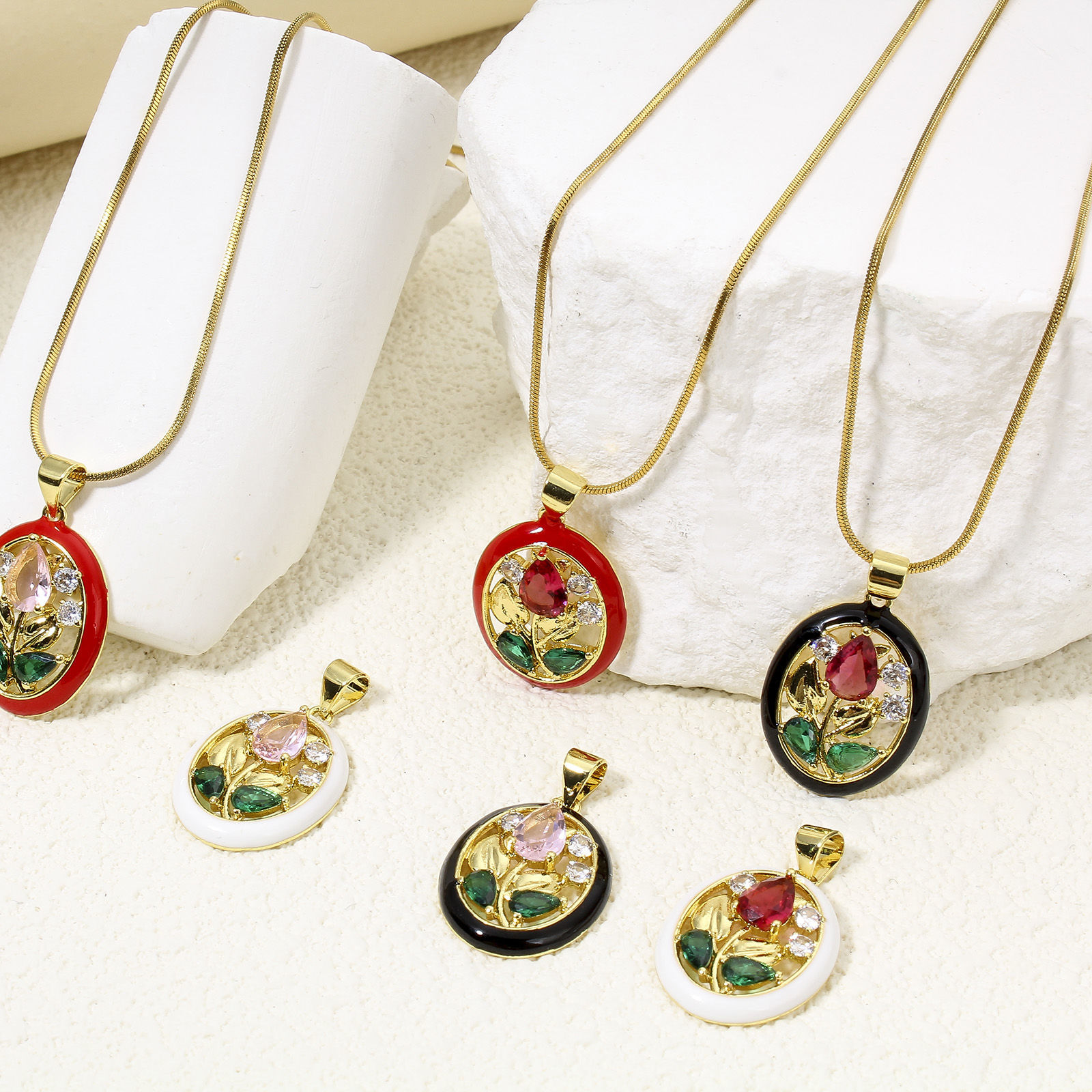 Imagen de 1 Unidad Respetuoso del Medio Ambiente Latón & Vidrio Colgantes Charms Óvalo 18K Oro Real Chapado Multicolor Flor de Tulipán Esmalte Multicolor Rhinestone 26mm x 16mm