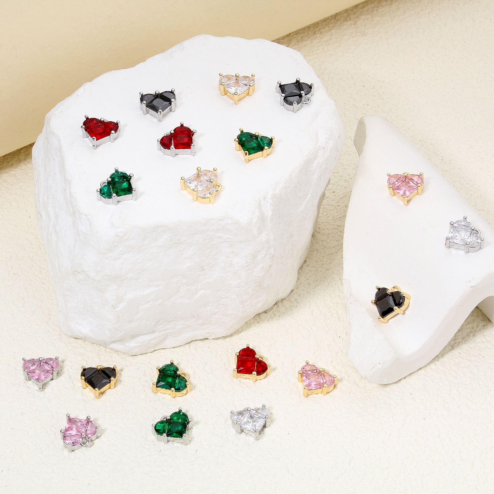 Bild von 1 Stück Umweltfreundlich Messing und Glas Valentinstag Charms Echtgold plattiert Herz 11mm x 10mm