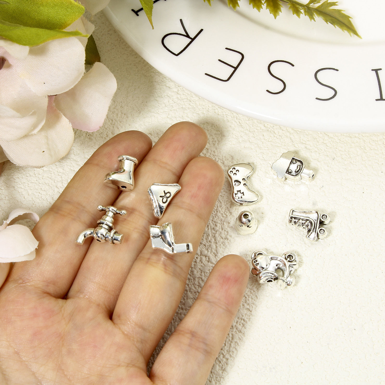 Picture of Zinc Based Alloy Spacer Beads For DIY Jewelry Making Antique Silver Color Shoes Motorcycle 3D