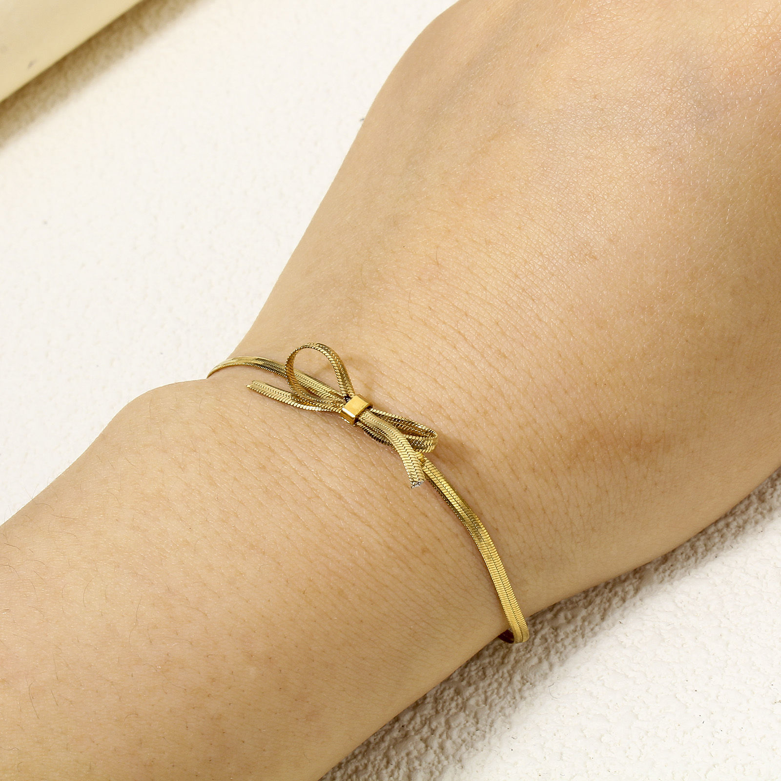 Imagen de 1 Unidad Enchapado al Vacío 304 Acero Inoxidable Cadena de Serpiente Plana Pulseras Nudo Mariposa Con Broche de Langosta y Extensor Cadena 16cm longitud