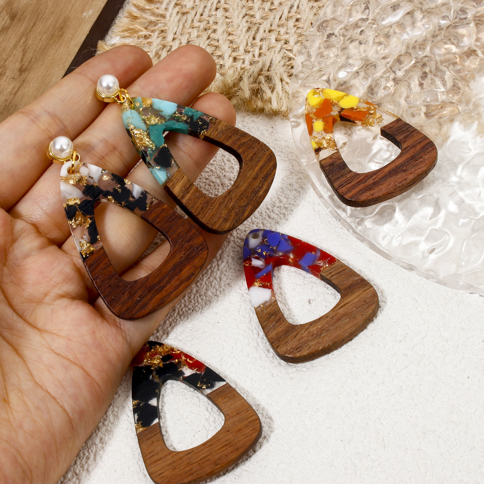 Imagen de 2 Unidades Madera+Resina Resina de Efecto Madera Colgantes Multicolor Gota Astillas de Grava 4.5cm x 3cm