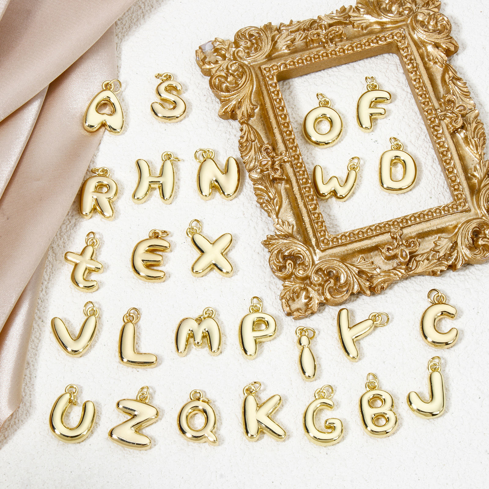 Bild von 1 Stück Umweltfreundlich Messing Charms 18K Echtgold plattiert Buchstabe 3D