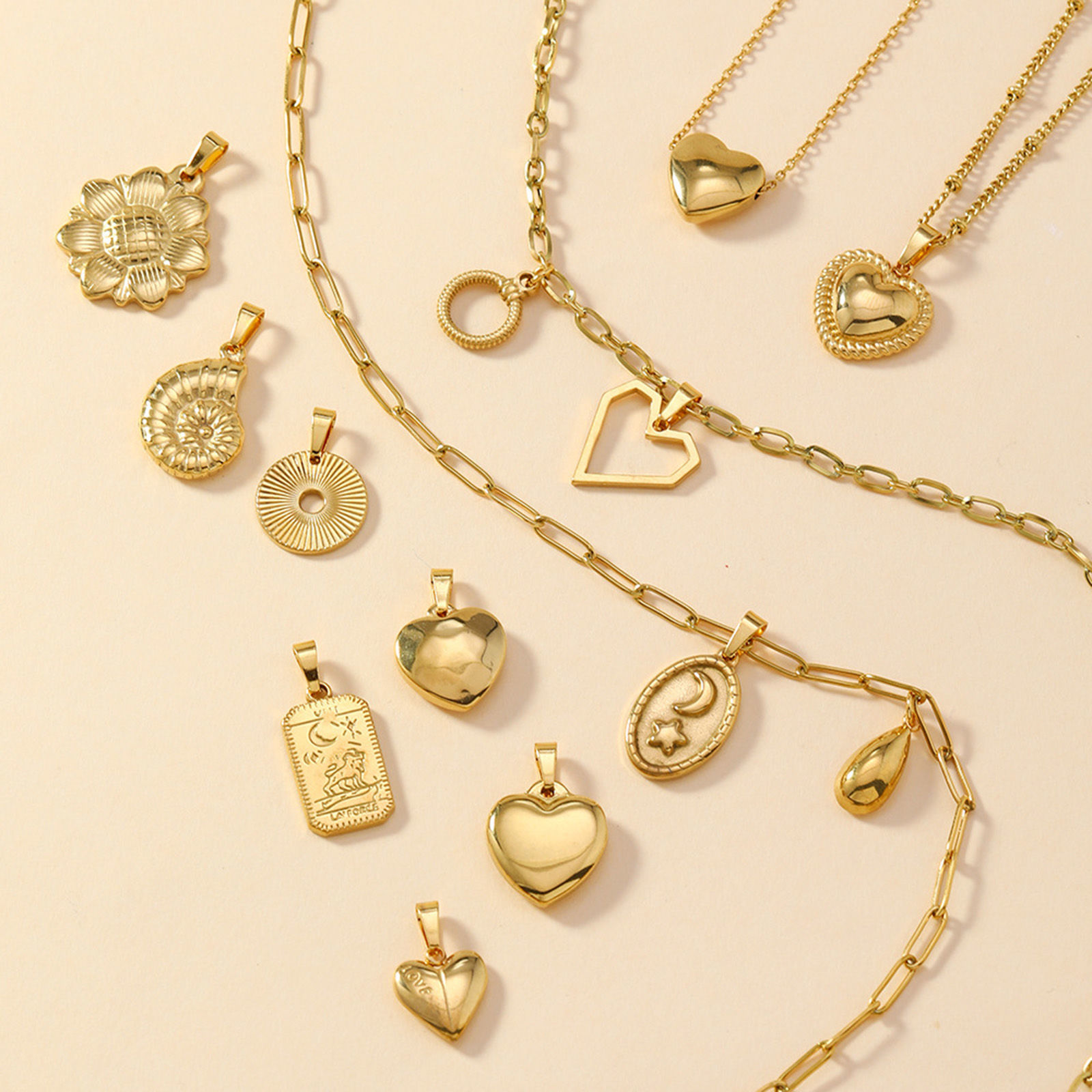 Picture of Vacuum Plating 304 Stainless Steel Casting Charm Pendant Gold Plated