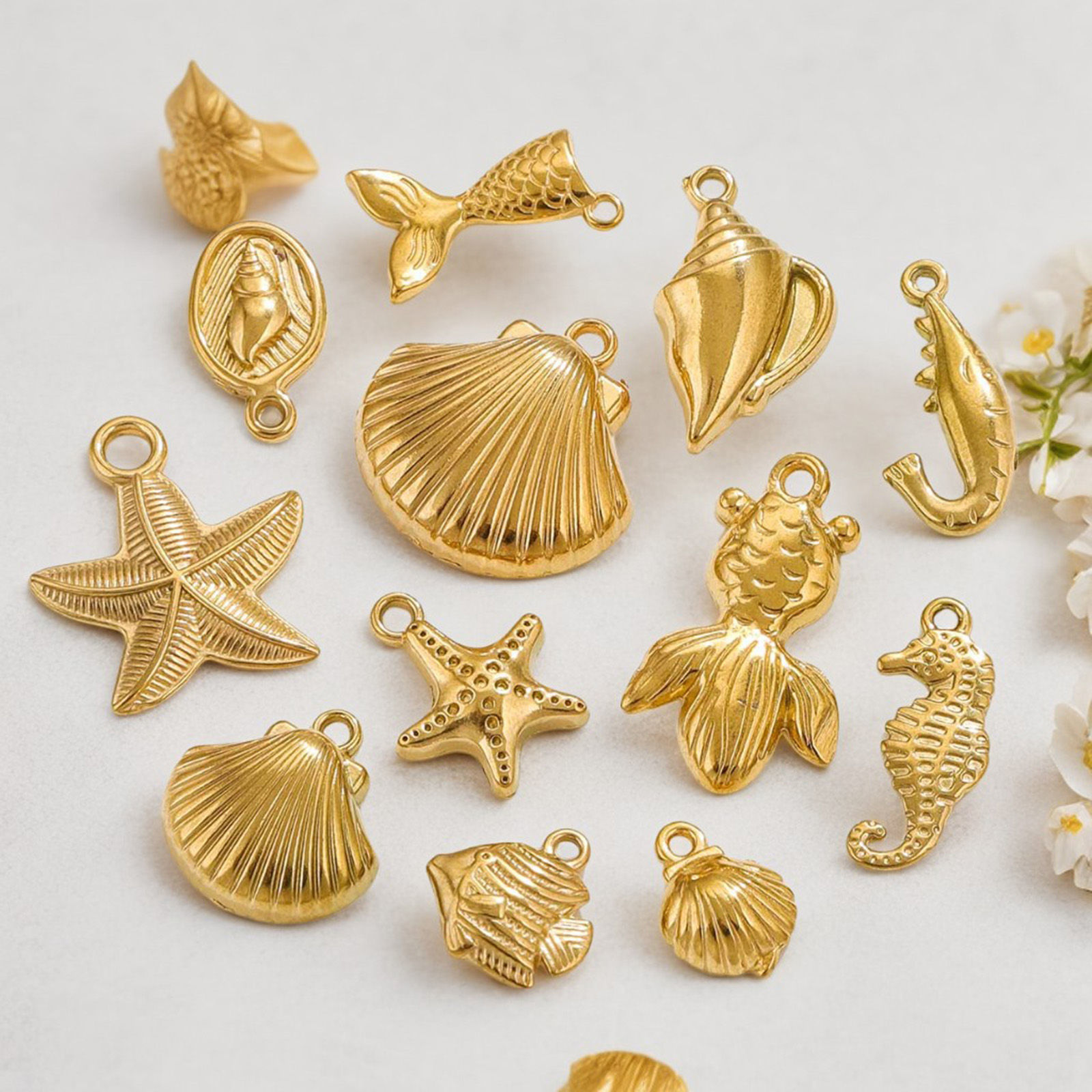 Picture of Vacuum Plating 304 Stainless Steel Ocean Jewelry Charms 18K Gold Plated Shell 3D