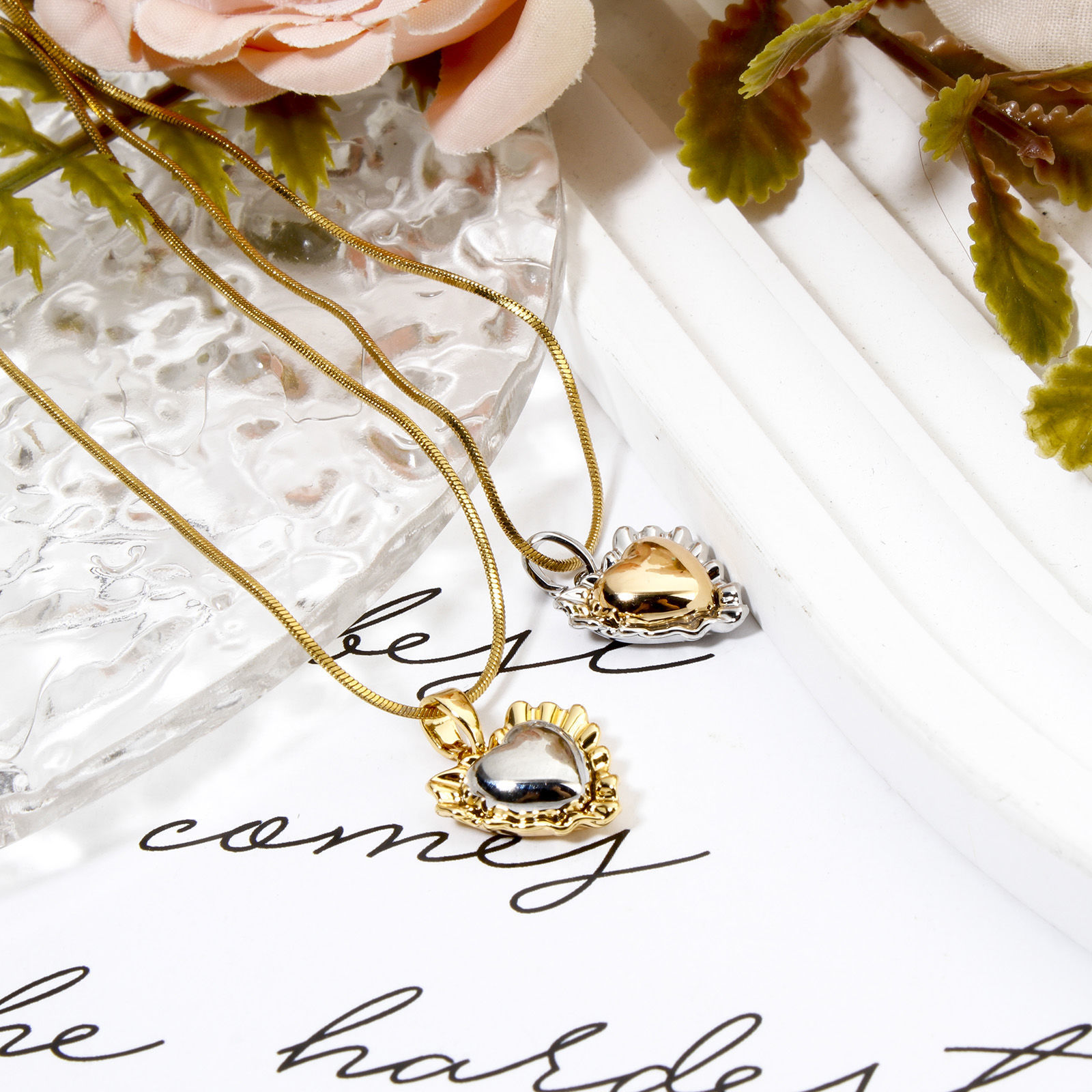 Immagine di 2 Pz Ottone San Valentino Ciondoli Pendenti Cuore Argento e Placcato Oro 18K Doppio Colore 19mm x 14.5mm