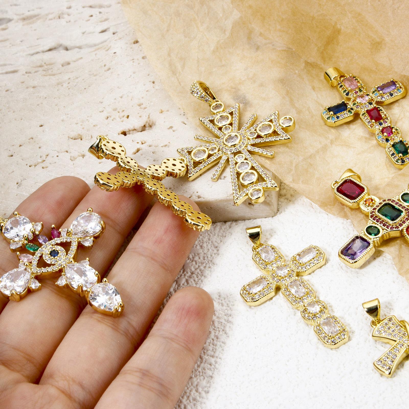 Imagen de 1 Unidad Respetuoso del Medio Ambiente Latón Religión Colgantes Cruz 18K Oro Real Chapado