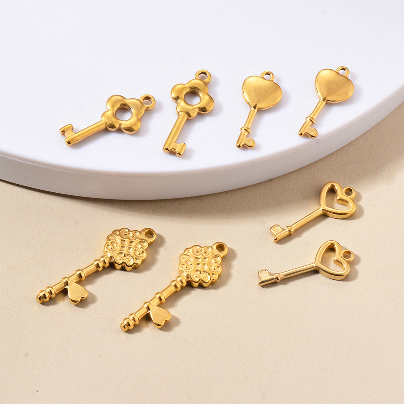 2 個 304ステンレス鋼 チャーム キー 多色 ハート の画像