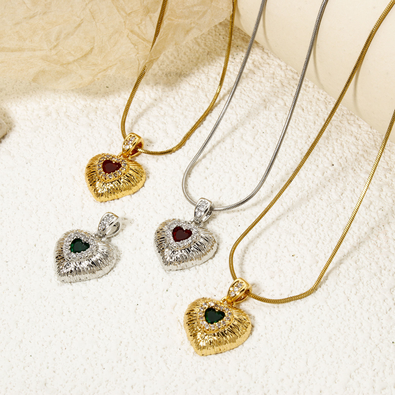 Изображение 2 ШТ Латунь День святого Валентина Подвески Сердце Разноцветный Текстура Бижутерия усыпанная мелким фианит Прозрачный Искусственный Циркон 20мм x 15мм