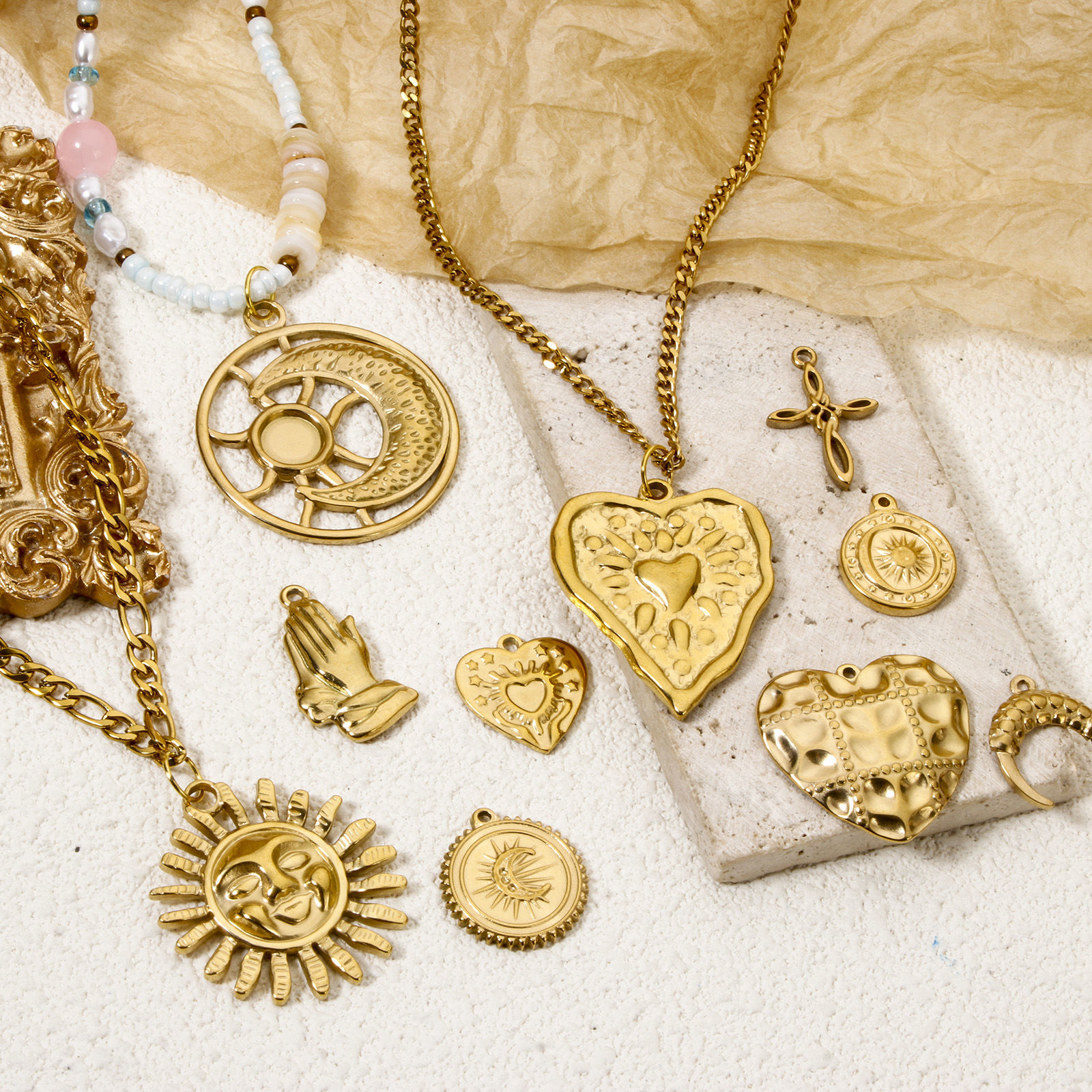 Picture of Eco-friendly Vacuum Plating 304 Stainless Steel Charms 18K Real Gold Plated Sun Moon