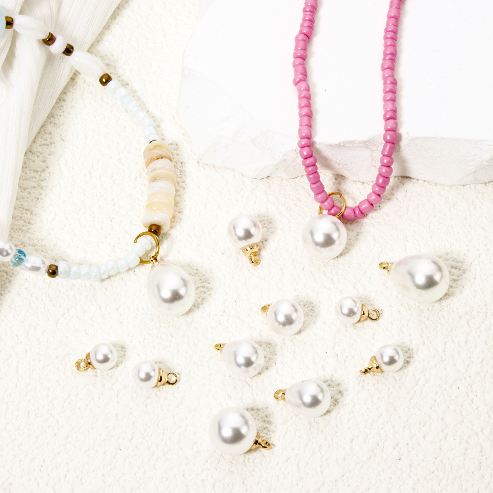 Picture of Brass & Acrylic Charms 18K Gold Plated Acrylic Imitation Pearl