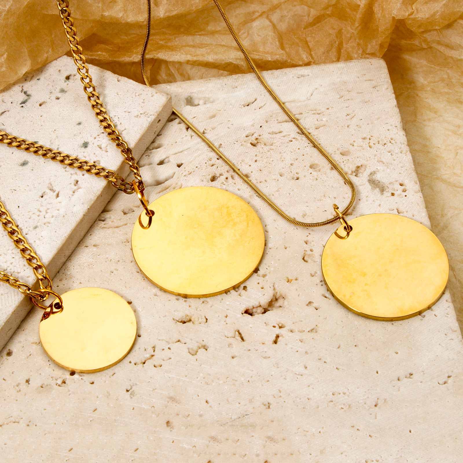 Picture of Eco-friendly PVD Vacuum Plating 304 Stainless Steel Blank Stamping Tags Charms Round Disc 18K Gold Plated Double-sided Polishing