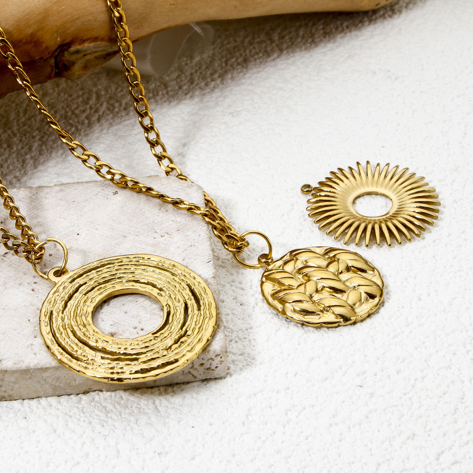 Bild von Umweltfreundliche PVD-Vakuumbeschichtung 304 Edelstahl Geometrisch Charms Rund 18K Echtgold plattiert