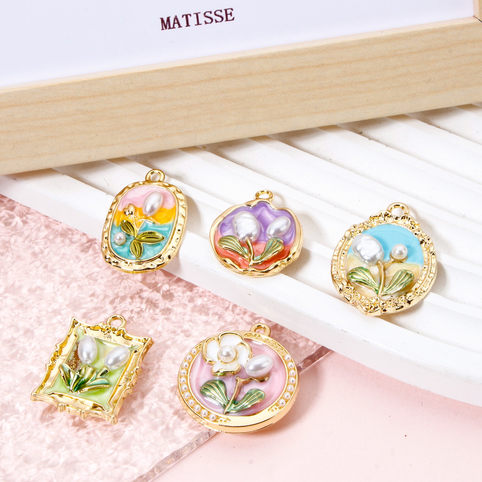 Picture of Zinc Based Alloy Oil Painting Style Charms Gold Plated Multicolor Flower Enamel