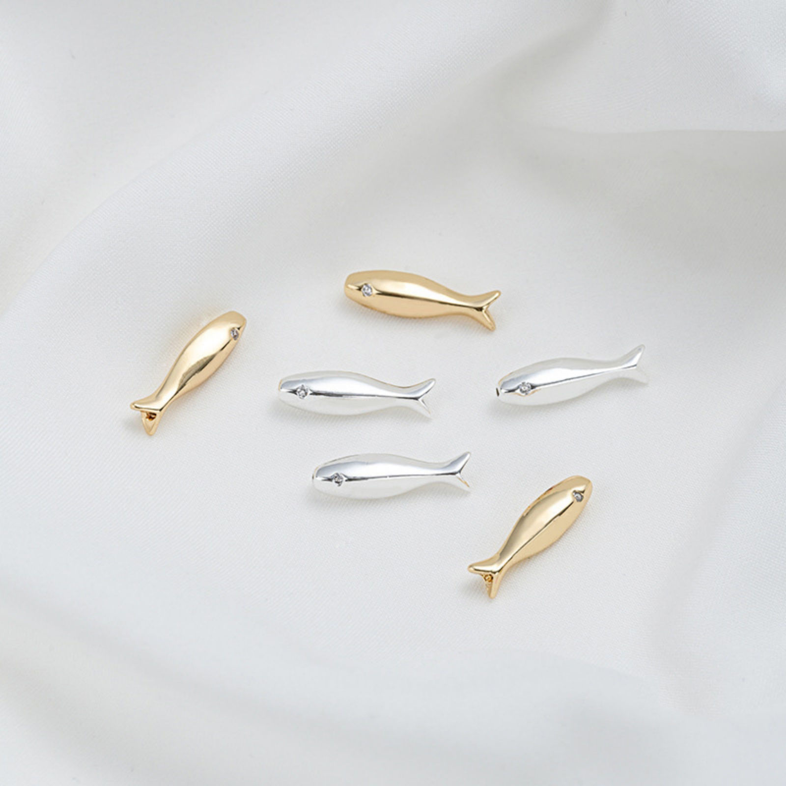 Picture of Eco-friendly Brass Ocean Jewelry Beads For DIY Jewelry Making Real Gold Plated Fish Animal Clear Cubic Zirconia About 15.8mm x 4.2mm, Hole: Approx 4mm