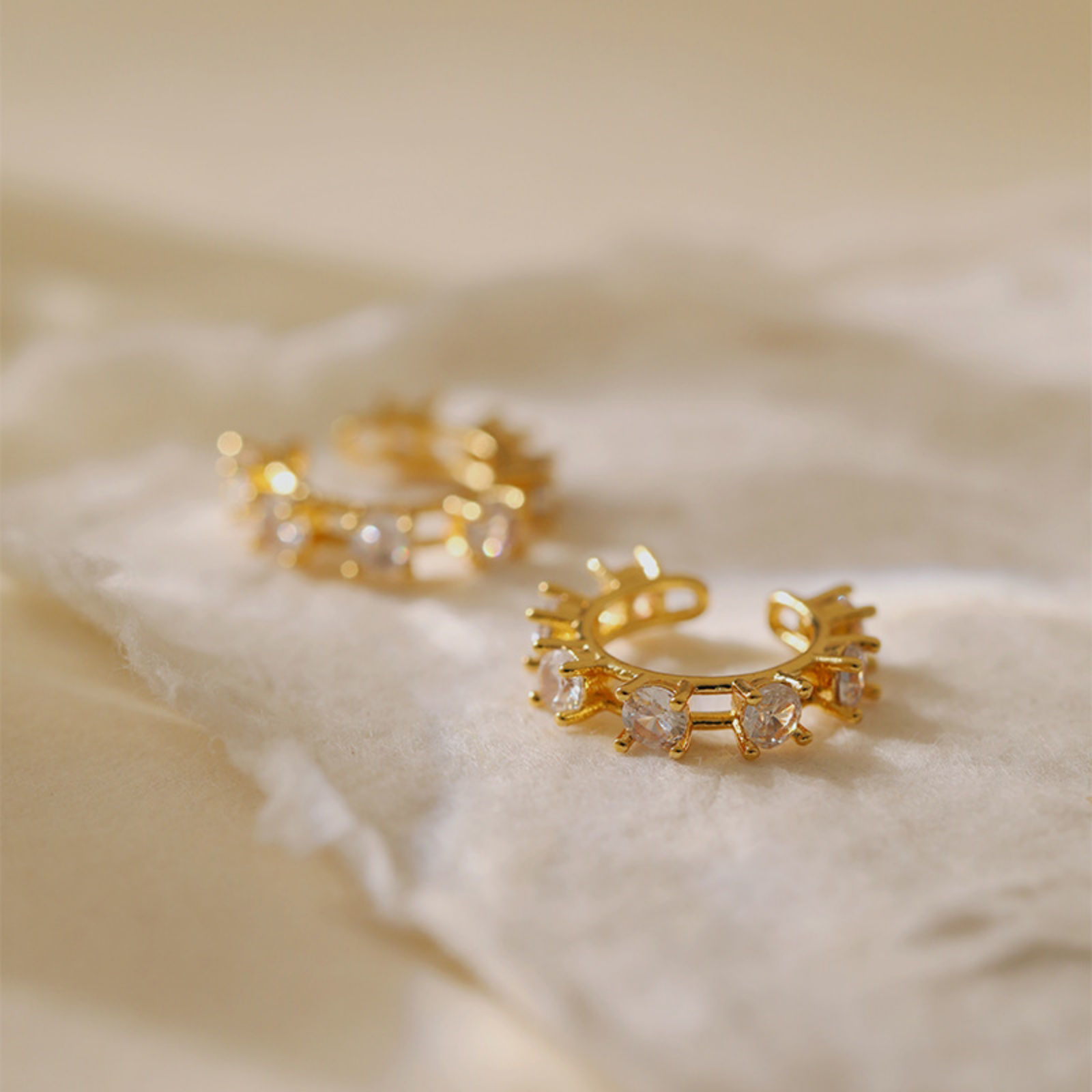 Imagen de 1 Par Respetuoso del Medio Ambiente Elegante Sencillo 18K Oro Real Chapado Latón Forma de C Textura Pendientes de Clip de Oreja Para Mujeres