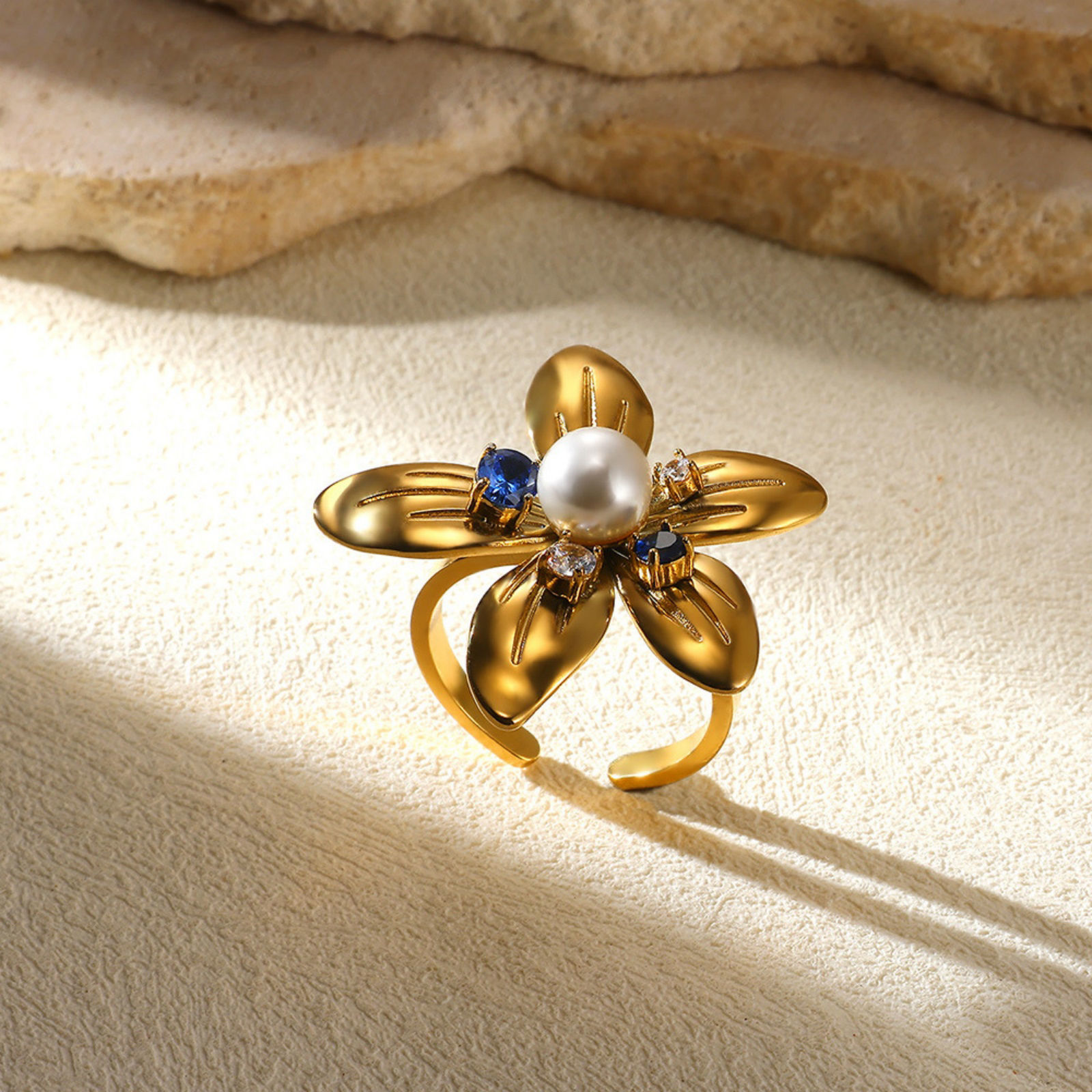 Imagen de 1 Unidad Elegante Exquisito 304 Acero Inoxidable Abierto Flor Corazón Anillos Para Mujeres