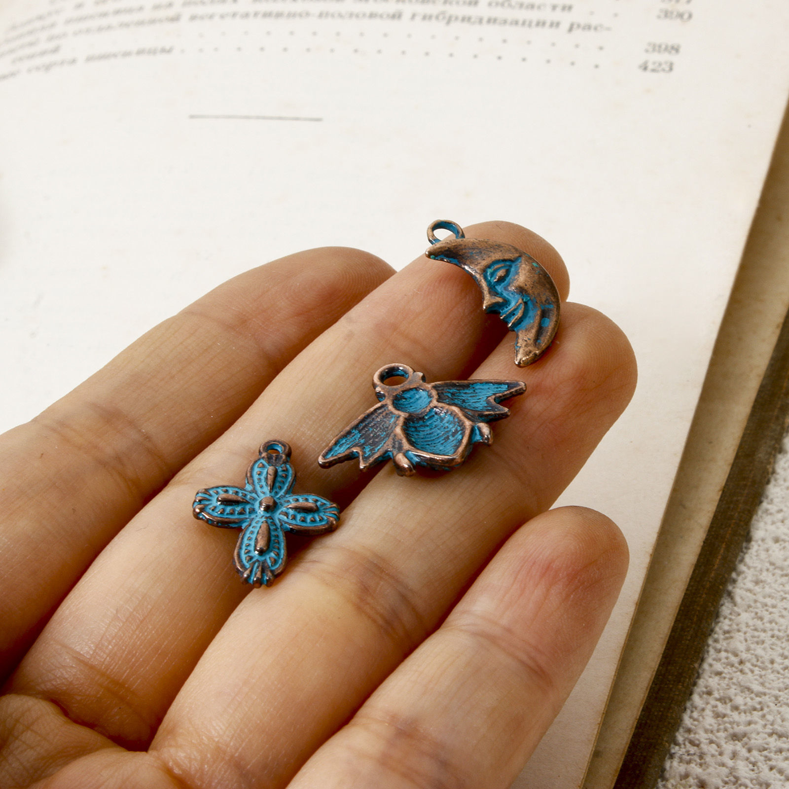Picture of Zinc Based Alloy Patina Charms Antique Copper Blue Bee Animal Moon