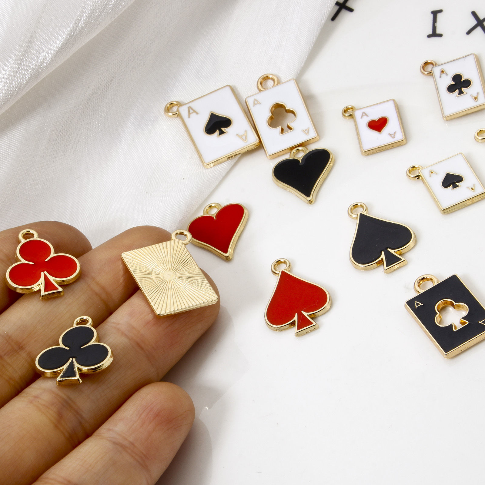 Picture of Zinc Based Alloy Poker/ Paper Card/ Game Card Charms Gold Plated Multicolor Enamel