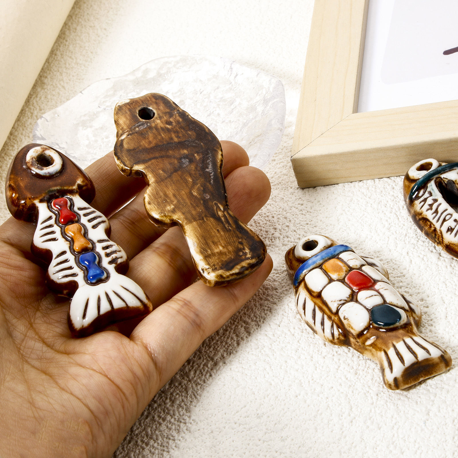Image de 1 Pièce Pendentifs en Céramique Bijoux d'Océan Forme Poisson Multicolore