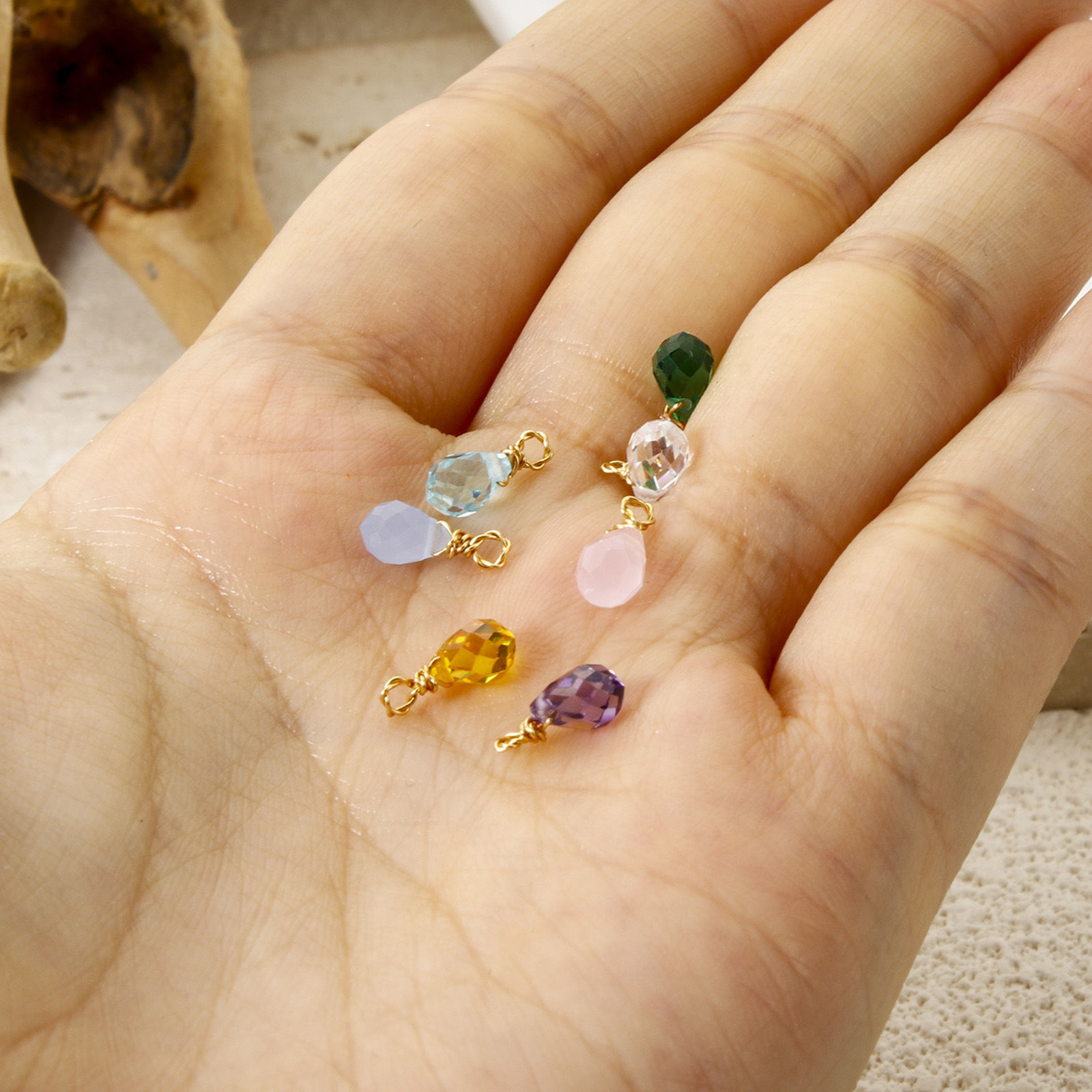 Bild von Umweltfreundliche PVD-Vakuumbeschichtung 304 Edelstahl Mini Charms Tropfen Vergoldet Facettiert 10mm x 4mm