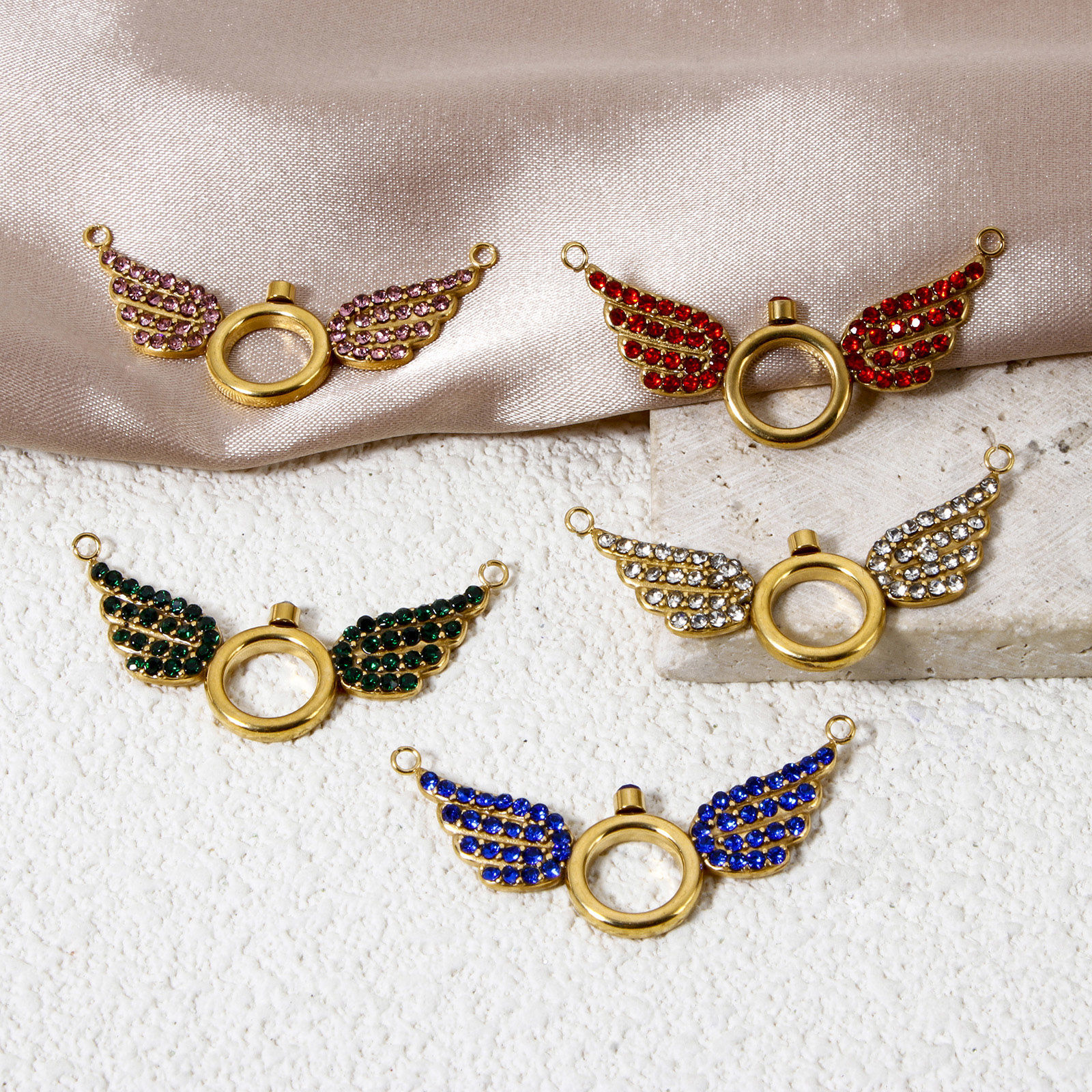Imagen de 1 Unidad Enchapado al Vacío Ecológico 304 Acero Inoxidable Conectores Dijes Colgantes Ala Chapado en Oro de 18K Micro Pave Multicolor Rhinestone 3.6cm x 1.8cm