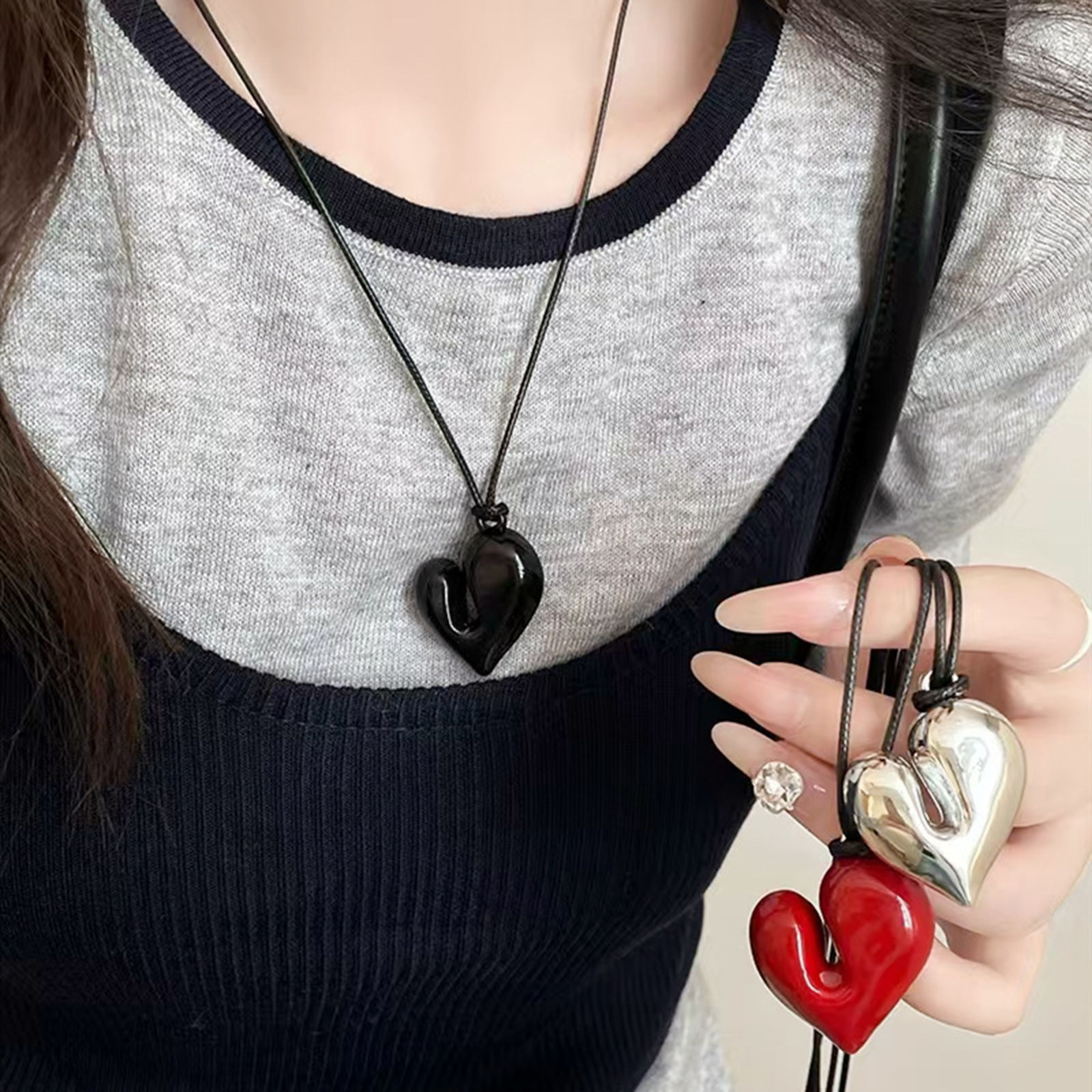 Imagen de 1 Unidad Acrílico día de San Valentín Collar Jersey/Suéter Cadena larga Corazón 110cm longitud