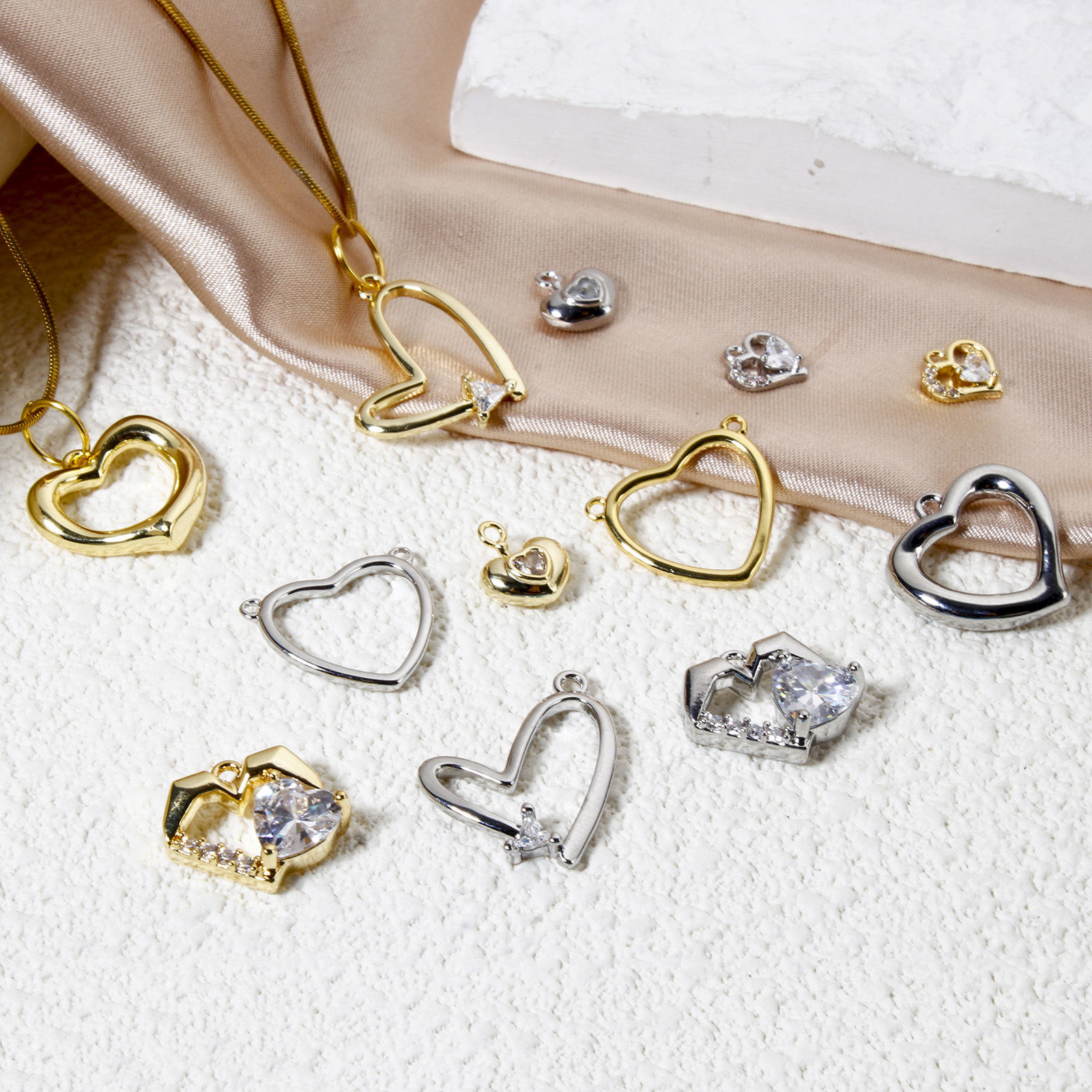 Picture of Brass Valentine's Day Charms Multicolor Heart