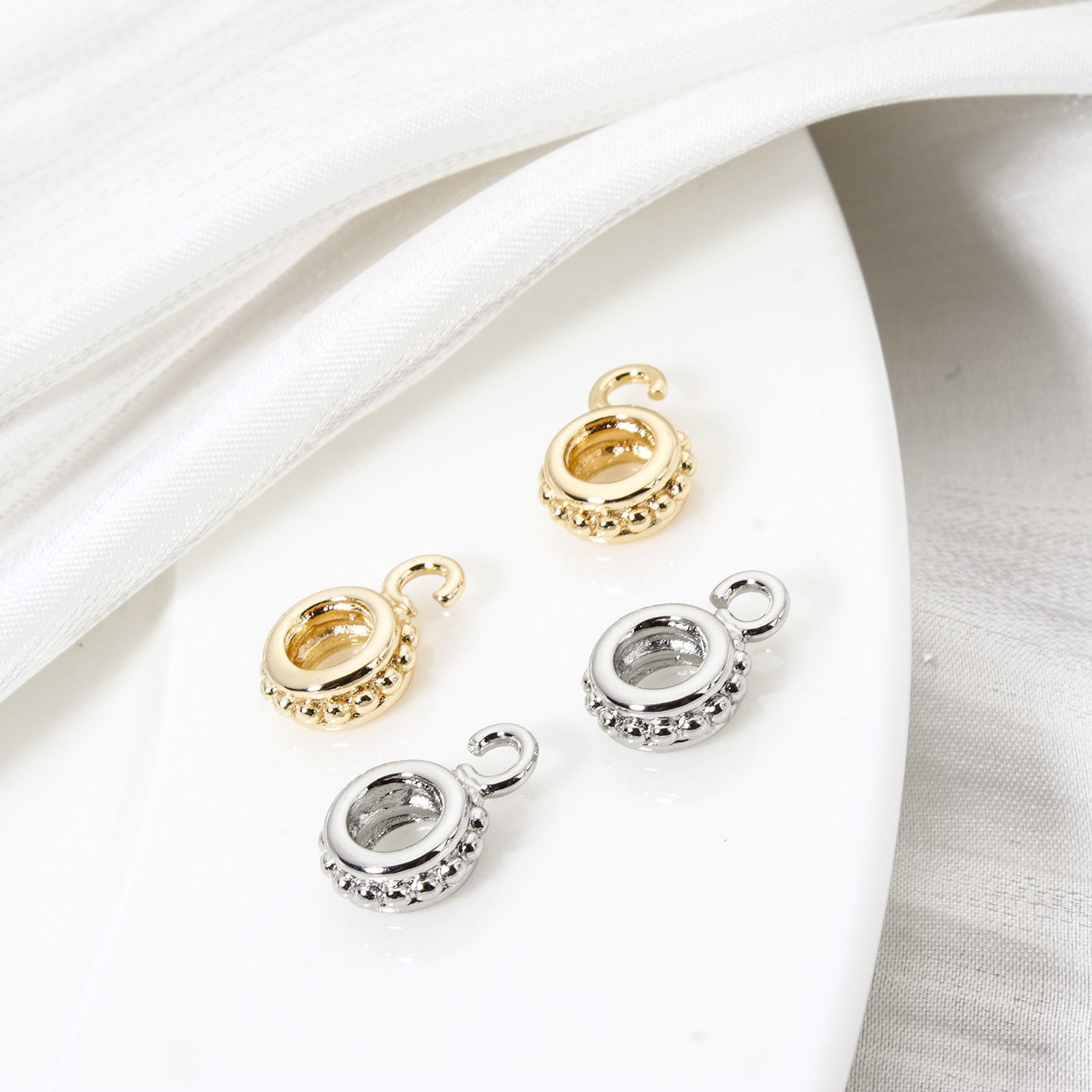 Bild von Umweltfreundlich Messing Bügelperlen mit Schleife für DIY-Schmuckherstellung Rund Punkt Echtgold plattiert 12mm x 8mm