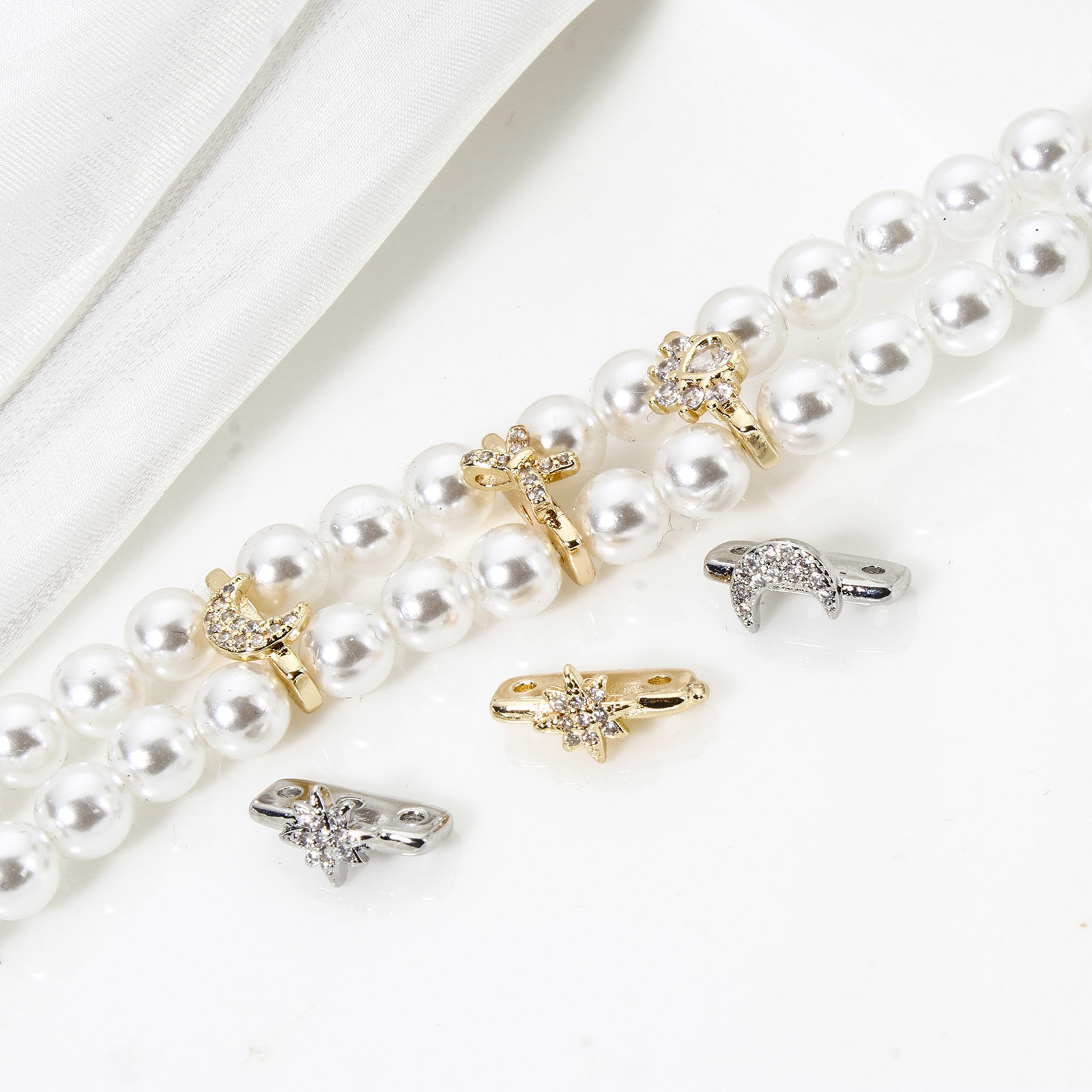 Imagen de 2 Unidades Respetuoso del Medio Ambiente Latón Perlas Espaciadoras para Hacer Pulseras DIY Hallazgos para Hacer Joyas Oro Real Chapado Micro Pave Claro Circón Artificial