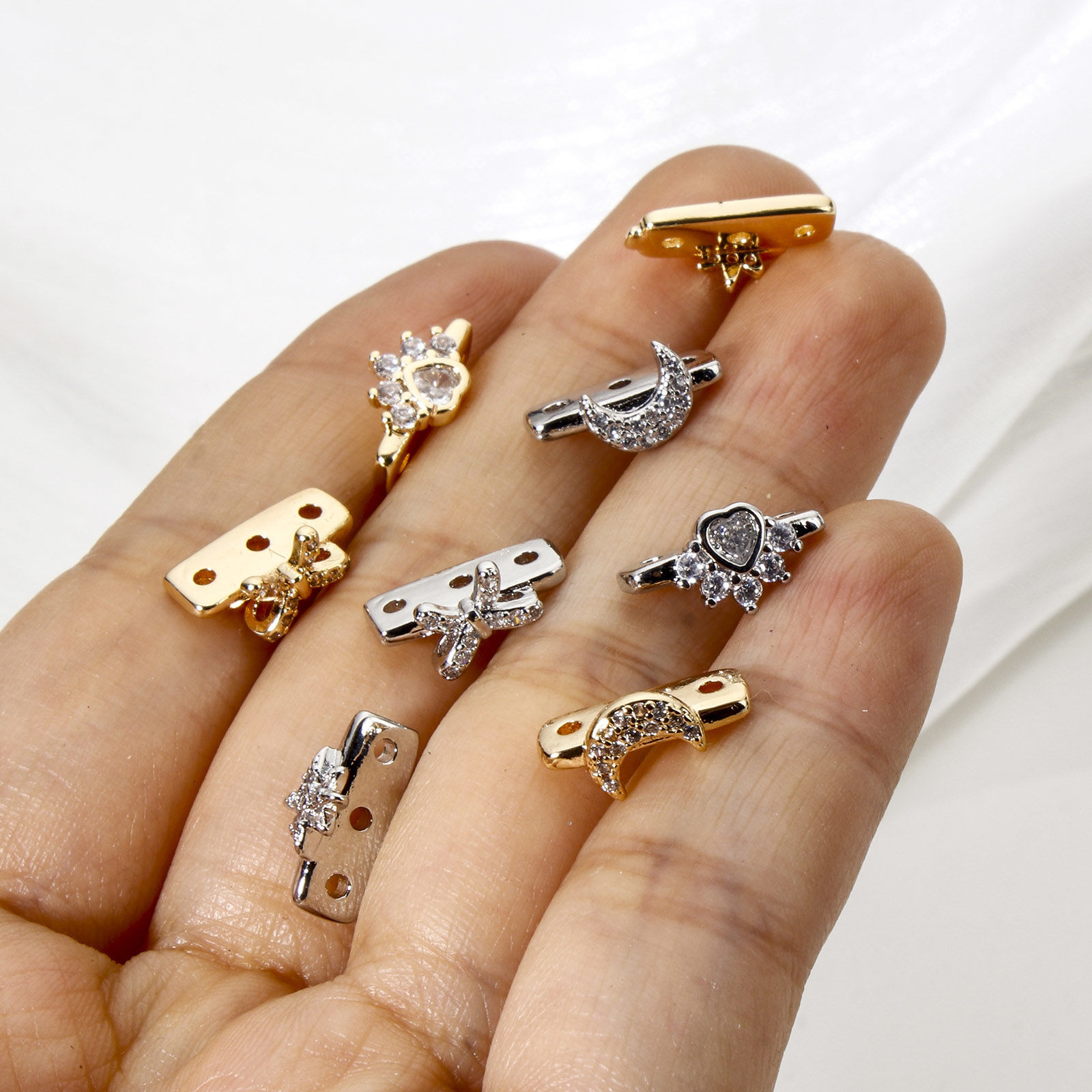 Imagen de 2 Unidades Respetuoso del Medio Ambiente Latón Perlas Espaciadoras para Hacer Pulseras DIY Hallazgos para Hacer Joyas Oro Real Chapado Micro Pave Claro Circón Artificial