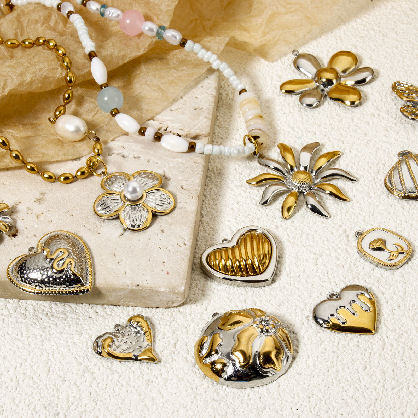 Picture of Eco-friendly PVD Vacuum Plating 304 Stainless Steel Charms 18K Real Gold Plated & Silver Tone Two Tone