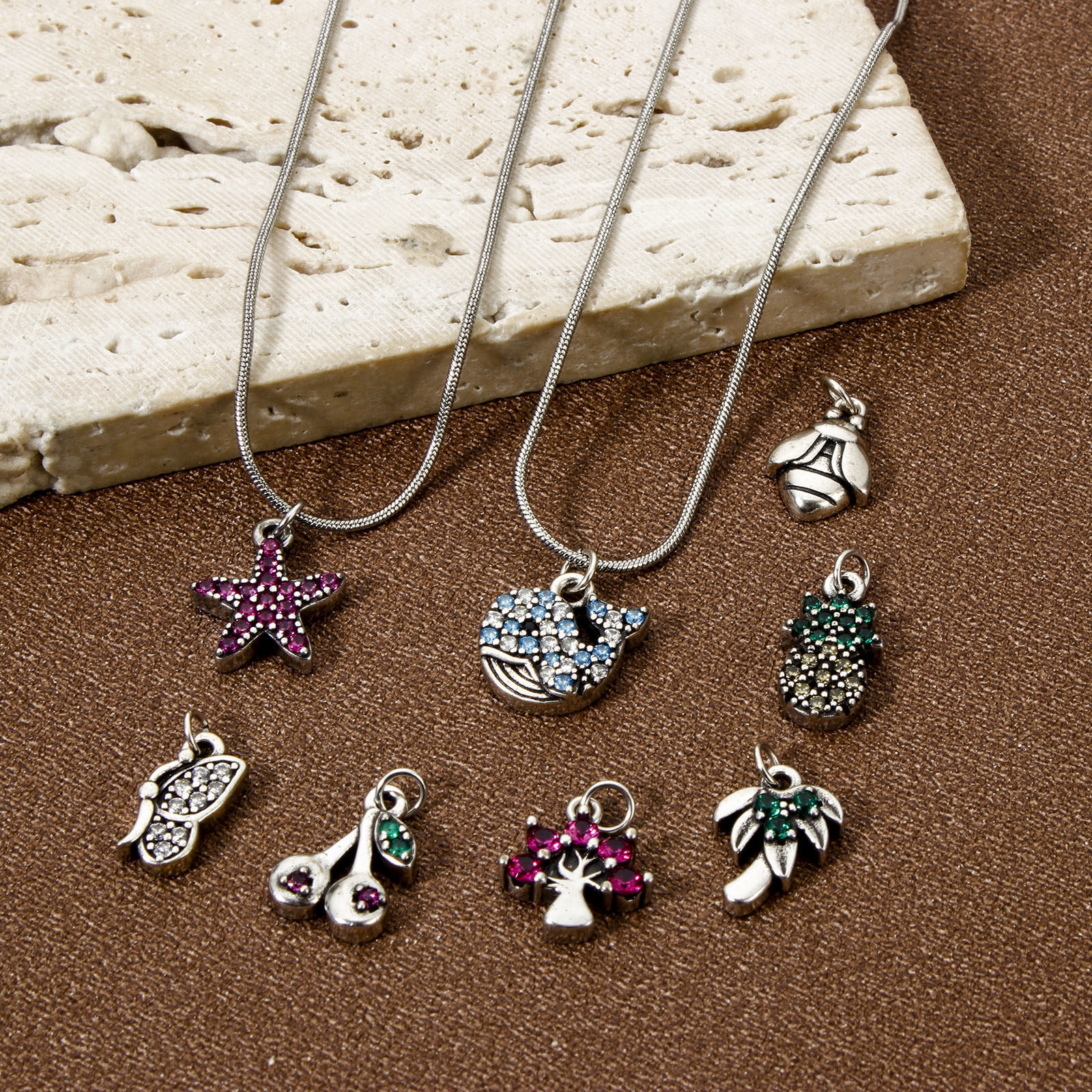 Изображение 2 ШТ Экологичный Латунь Подвески Античное Серебро Дерево Насекомые Бижутерия усыпанная мелким фианит