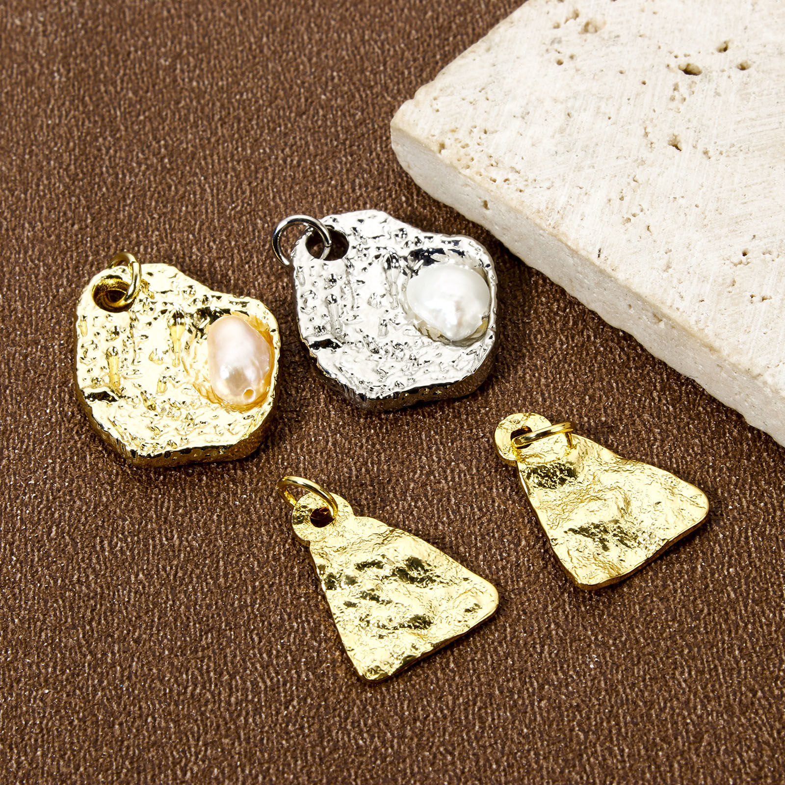 Bild von Umweltfreundlich Messing Gehämmert Charms Echtgold plattiert Unregelmäßig Gehämmert