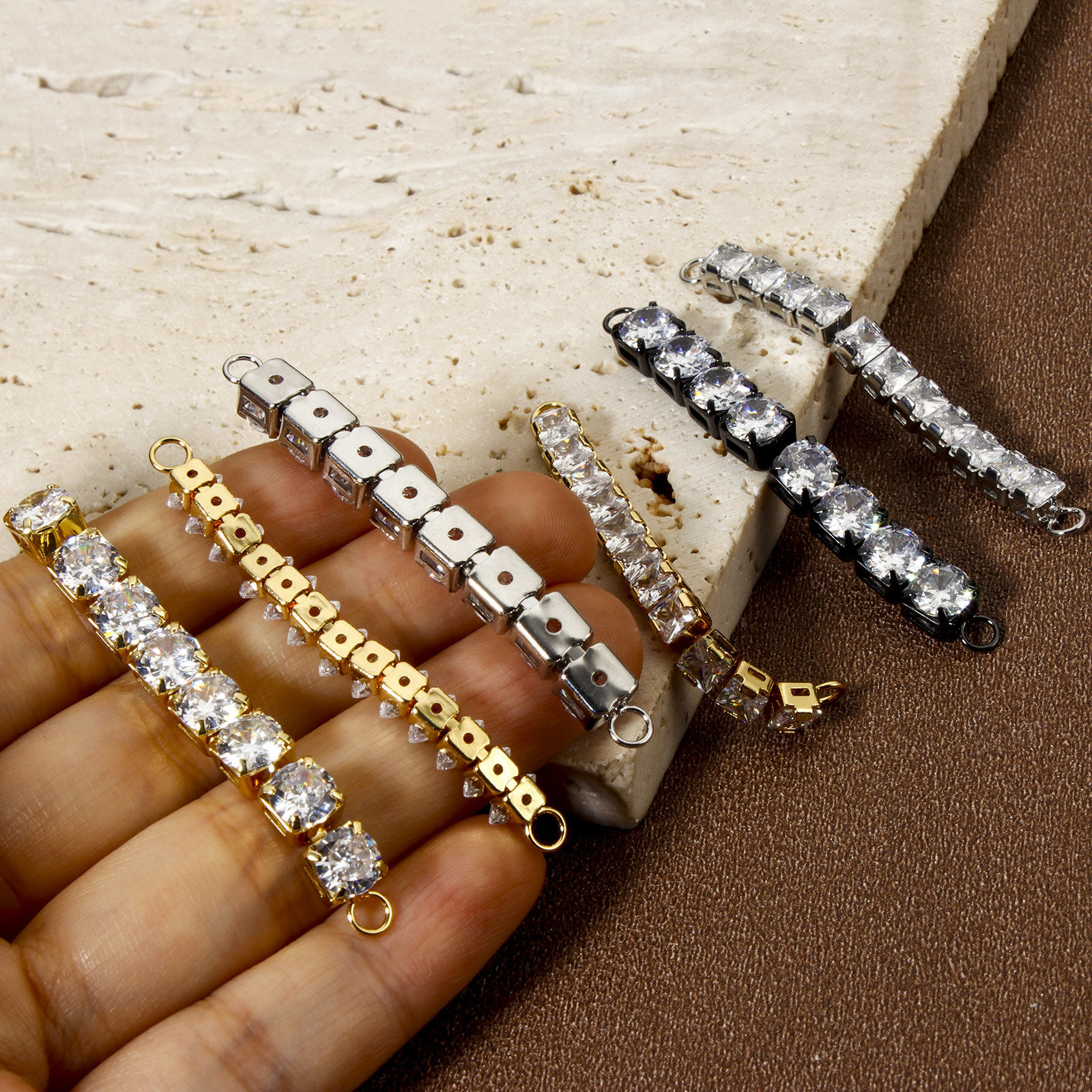 Imagen de 1 Unidad Respetuoso del Medio Ambiente Latón Conectores Dijes Colgantes Multicolor Claro Circón Artificial