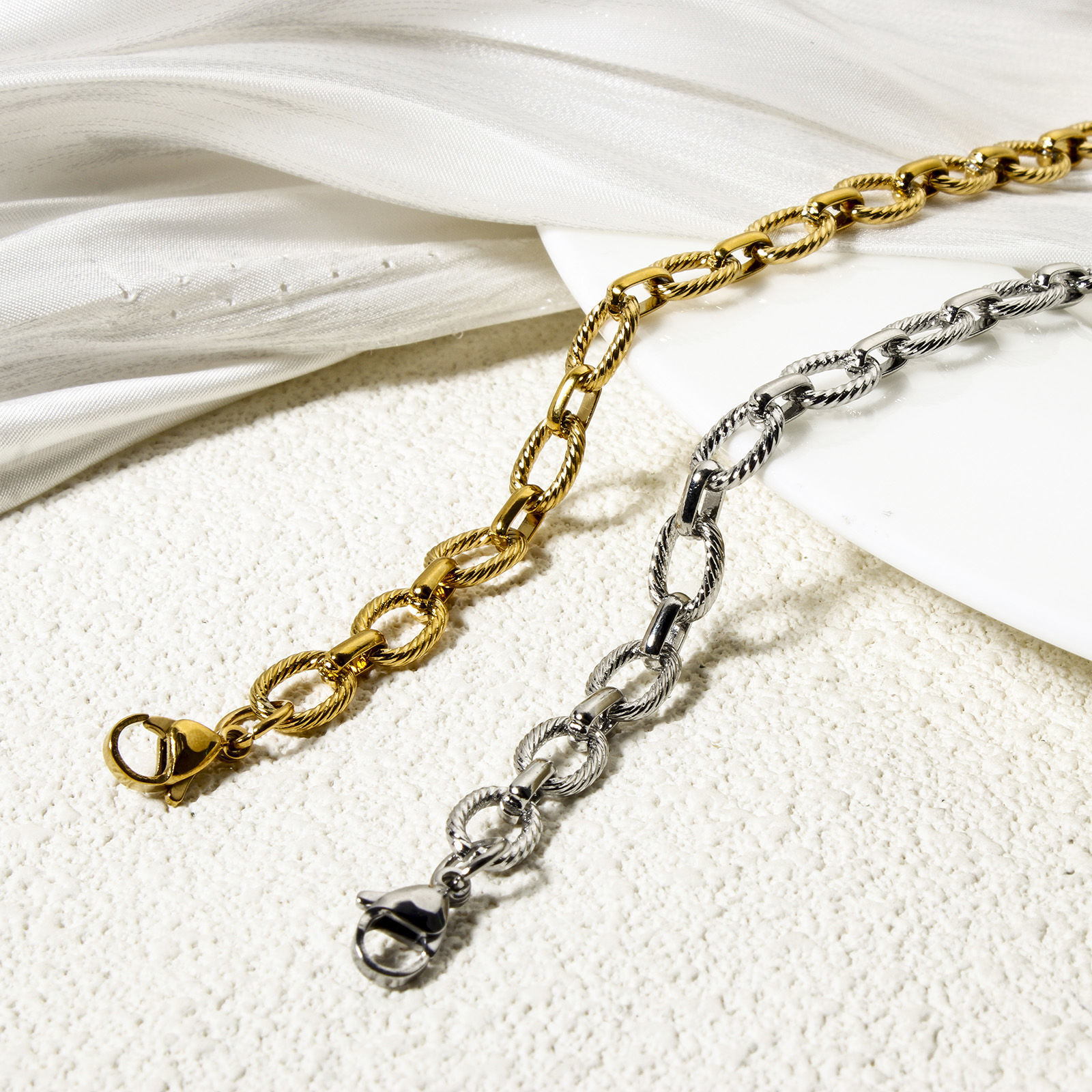 Picture of Eco-friendly Retro Multicolor 304 Stainless Steel Link Cable Chain Necklace For Women Party 40cm(15.7") long, Chain Size: 7mm