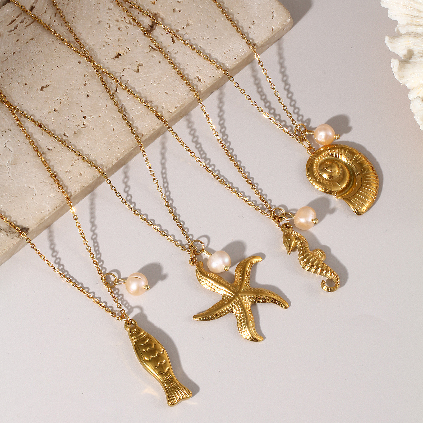 Imagen de 1 Unidad Recubrimiento al Vacío PVD Ecológico Barroco Joyería del océano 18K Oro Real Chapado Acero Inoxidable 304 & Perla Natural Cadena de Cable Cruz Collar con Colgante Para Mujeres Regalo 45cm + 5cm longitud