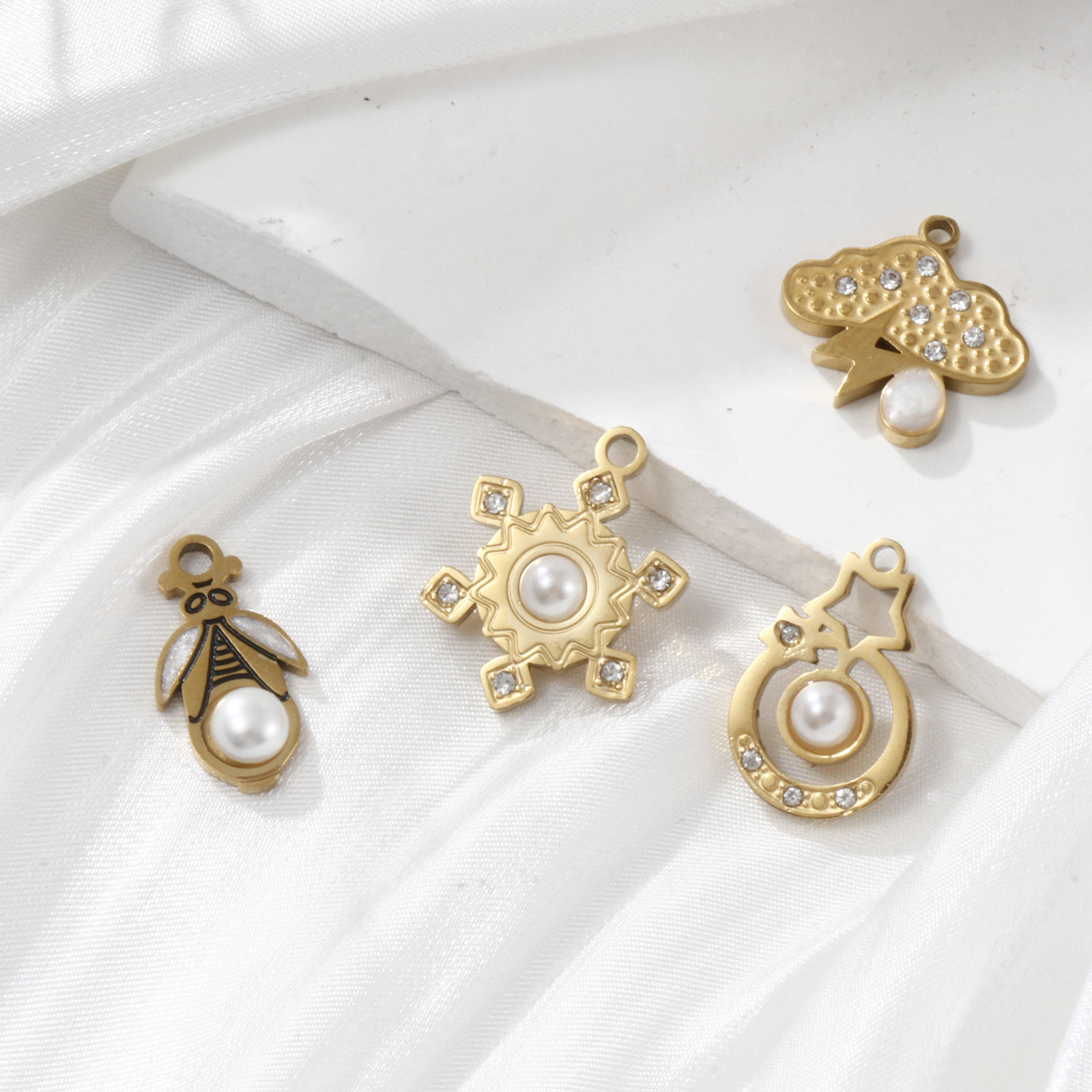Picture of 2 PCs Eco-friendly PVD Vacuum Plating 304 Stainless Steel Charms 18K Gold Plated Acrylic Imitation Pearl