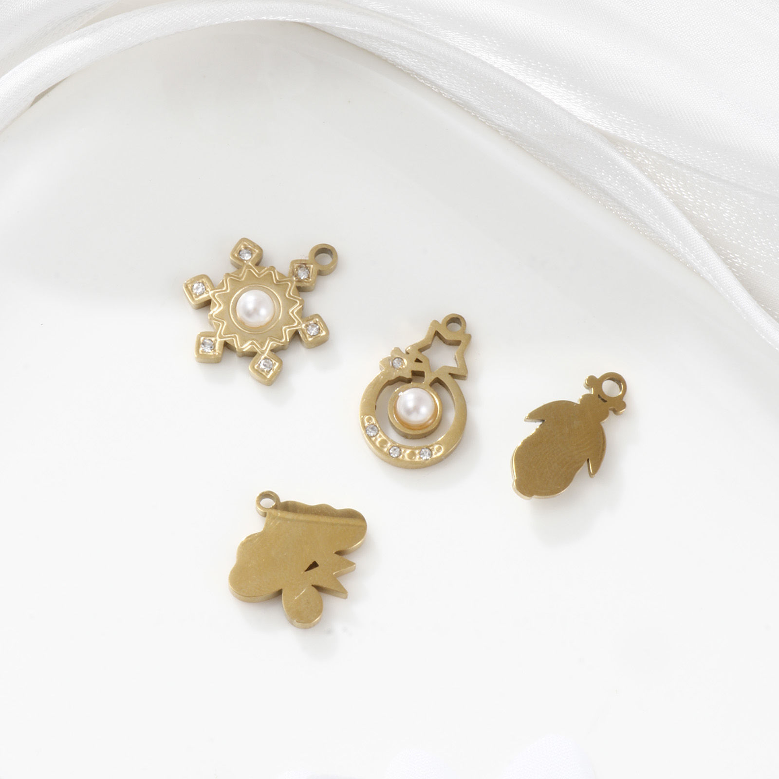 Picture of 2 PCs Eco-friendly PVD Vacuum Plating 304 Stainless Steel Charms 18K Gold Plated Acrylic Imitation Pearl