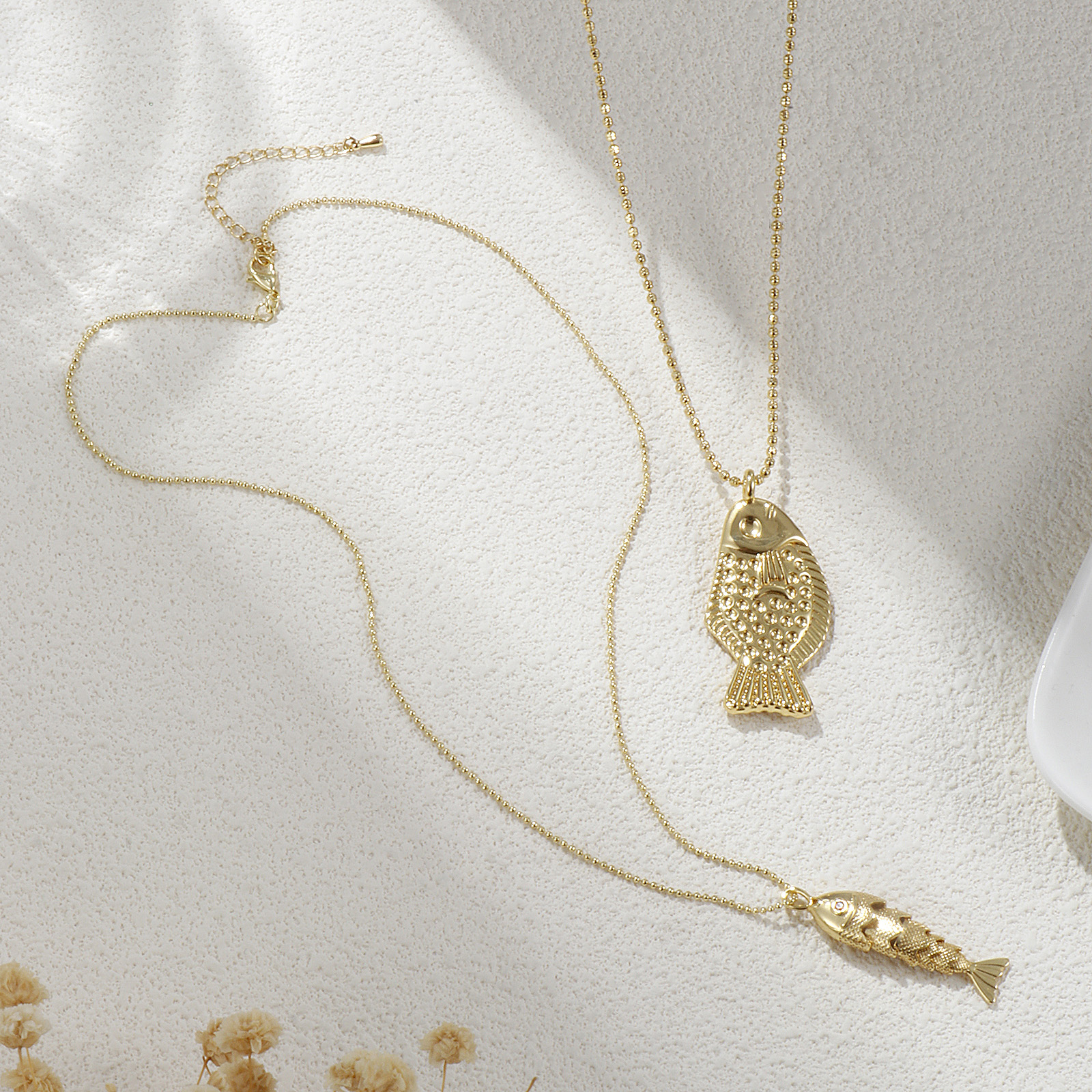 Imagen de 1 Unidad Respetuoso del Medio Ambiente Bohemia Joyería del océano 18K Oro Real Chapado Latón Cadenas de Bola Pez Collar con Colgante Unisexo Regalo 45cm + 5cm longitud