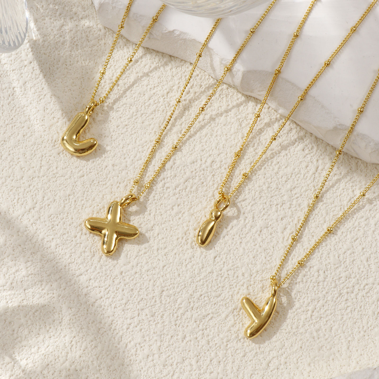 Imagen de 18K Oro Real Chapado Cadenas de Curb Letra Mayúscula Collar con Colgante, Latón 45cm + 5cm, Para Mujeres, Mensaje " A-Z " Exquisito Regalo, Respetuoso del Medio Ambiente, 1 Unidad