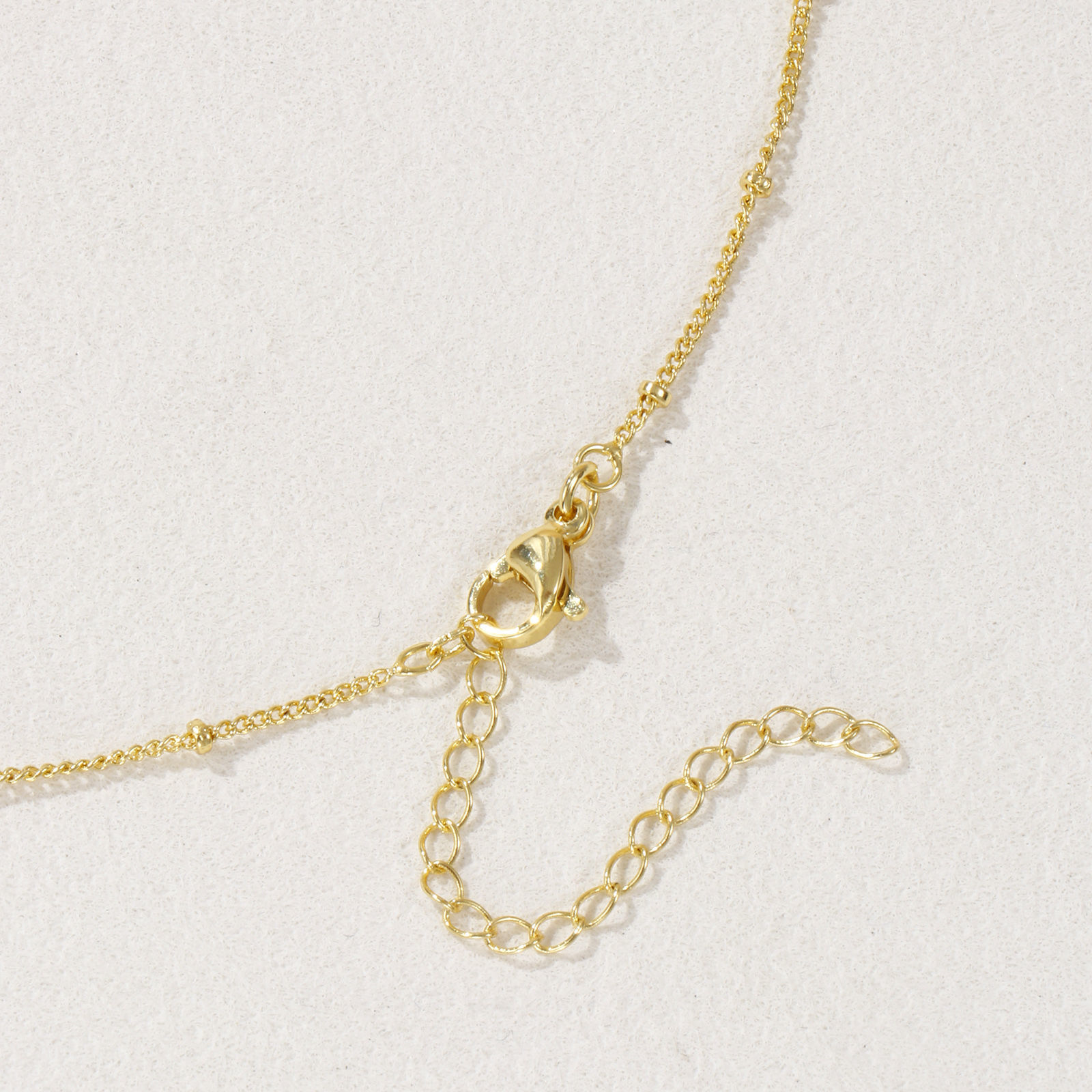 Imagen de 18K Oro Real Chapado Cadenas de Curb Letra Mayúscula Collar con Colgante, Latón 45cm + 5cm, Para Mujeres, Mensaje " A-Z " Exquisito Regalo, Respetuoso del Medio Ambiente, 1 Unidad