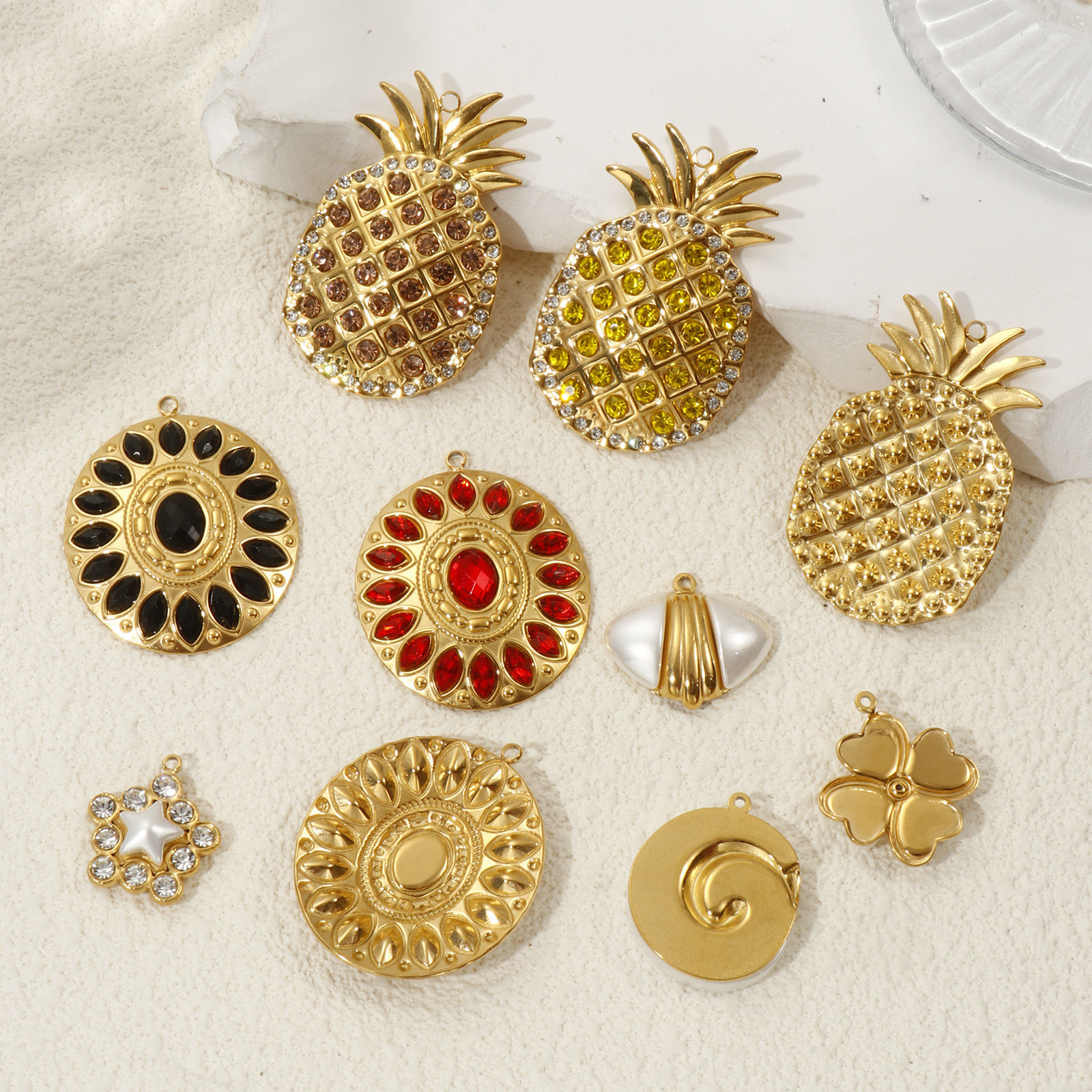 Picture of 1 Piece Eco-friendly PVD Vacuum Plating 304 Stainless Steel Pendants 18K Real Gold Plated