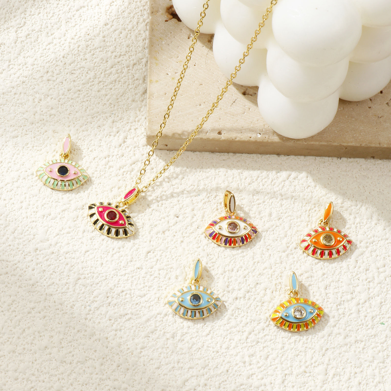 Bild von Umweltfreundlich Messing + Kubisch Zirkonia Charms 18K Echtgold plattiert Emaille Auge 17mm x 15mm