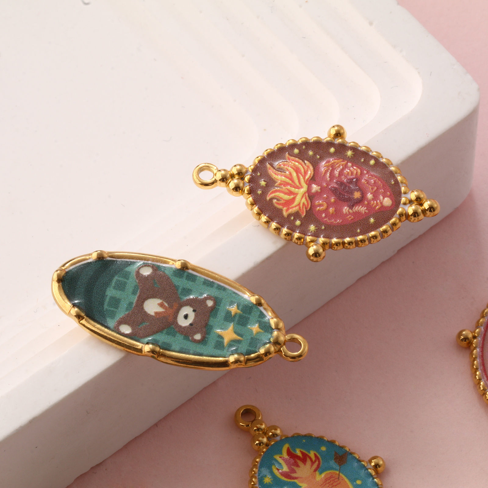 Bild von Umweltfreundliche PVD-Vakuumbeschichtung 304 Edelstahl Anhänger 18K Echtgold plattiert Bunt Bär Ex Voto Herz Gedruckt