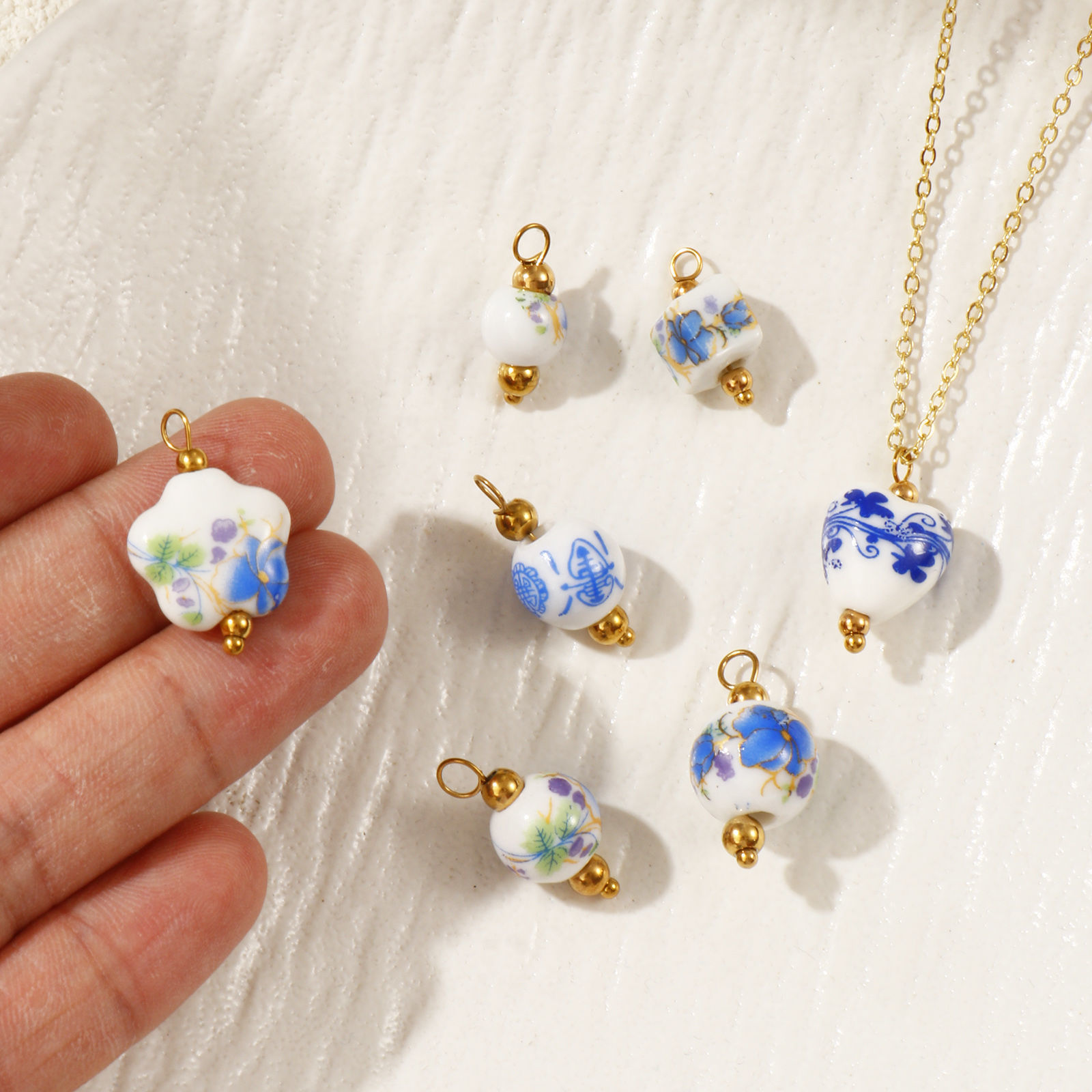 Picture of Eco-friendly 304 Stainless Steel & Ceramic Charms 18K Gold Plated Geometric Orchid Flower