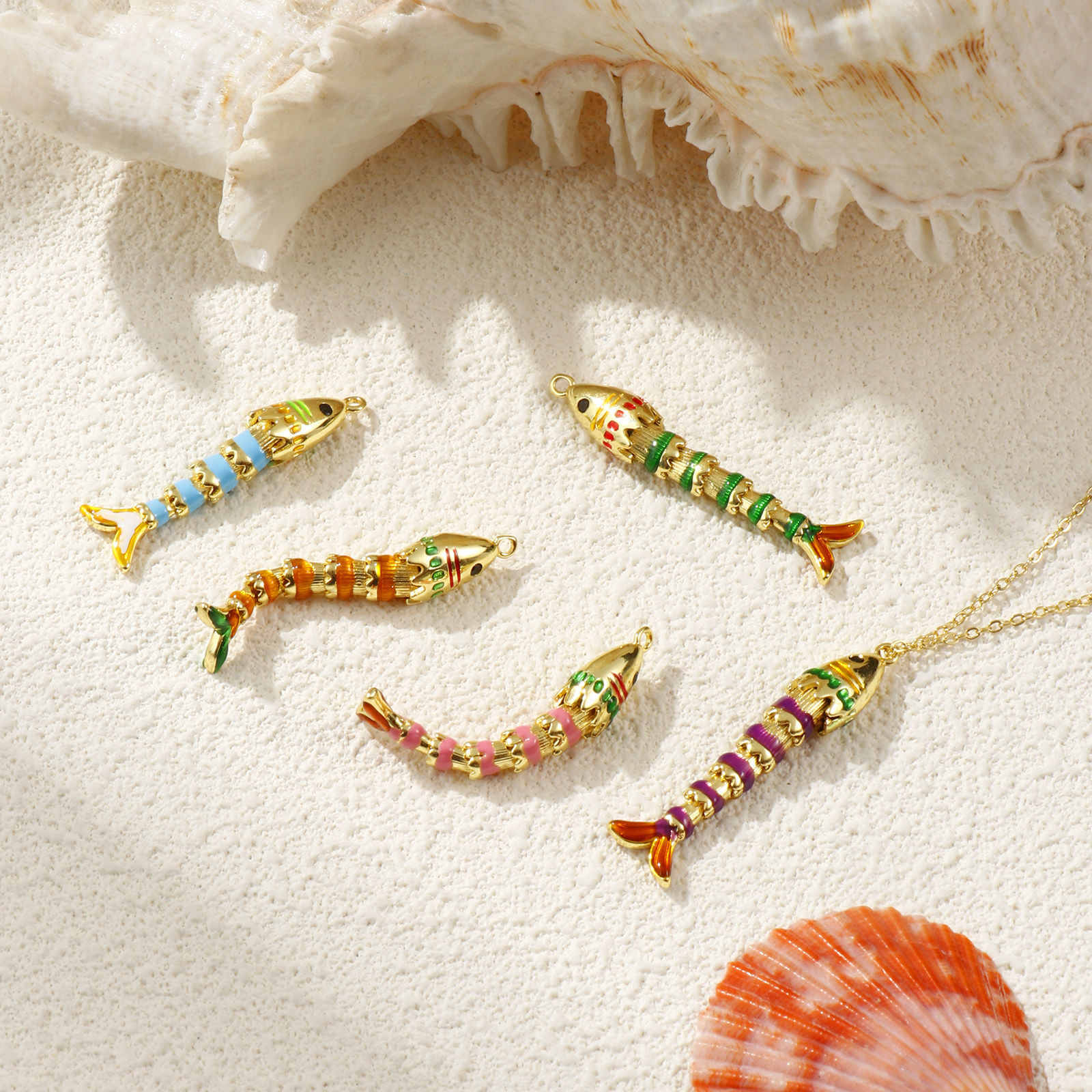 Picture of Brass Ocean Jewelry Pendants 18K Gold Plated Enamel Fish Animal 3D Movable Black Cubic Zirconia 4.4cm x 1.1cm